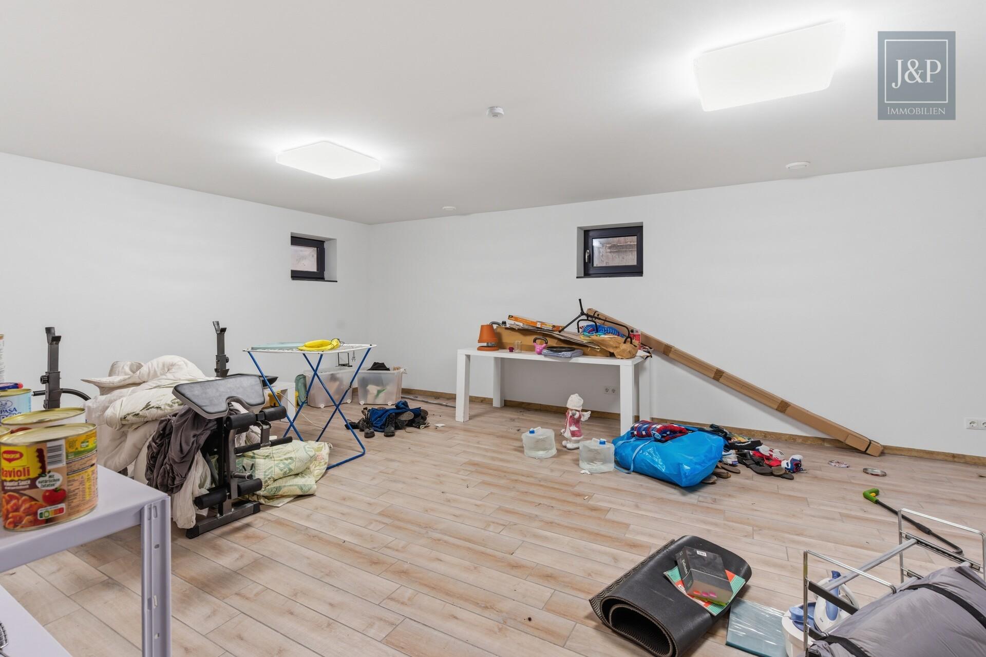 Einfamilienhaus in familienfreundlicher Lage - Ihre Chance zum Eigenheim mit Gestaltungsspielraum - Kellerraum