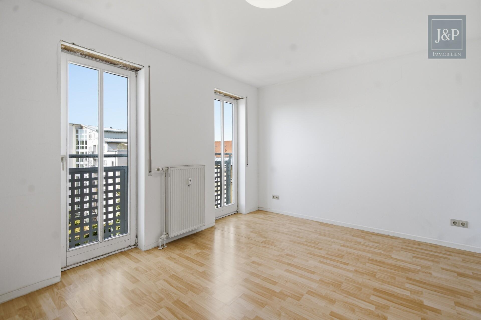 Lichtdurchflutetes Penthouse mit Süd-Balkon & Tiefgarage in Darmstadt! - Schlafzimmer