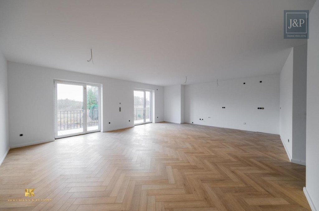 Modernes Mehrfamilienhaus (KfW-40) – energieeffizient, hochwertig & komfortabel! - Wohnzimmer