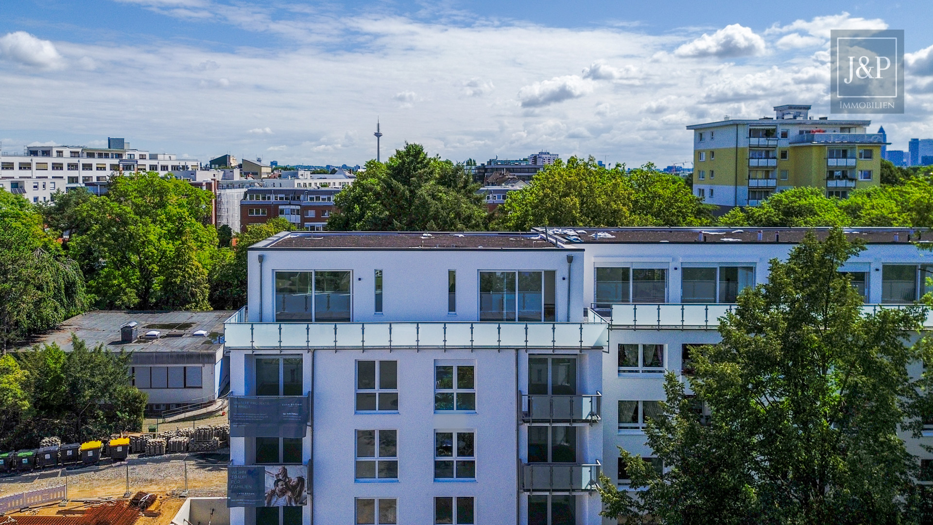 A+, Dachterrasse, Aufzug: Luxuriöses Penthouse mit Weitblick! - Luftaufnahme