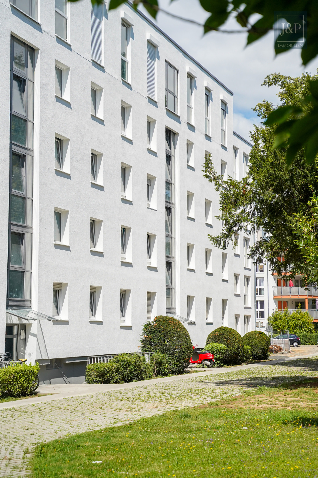 A+, Dachterrasse, Aufzug: Luxuriöses Penthouse mit Weitblick! - Außenansicht