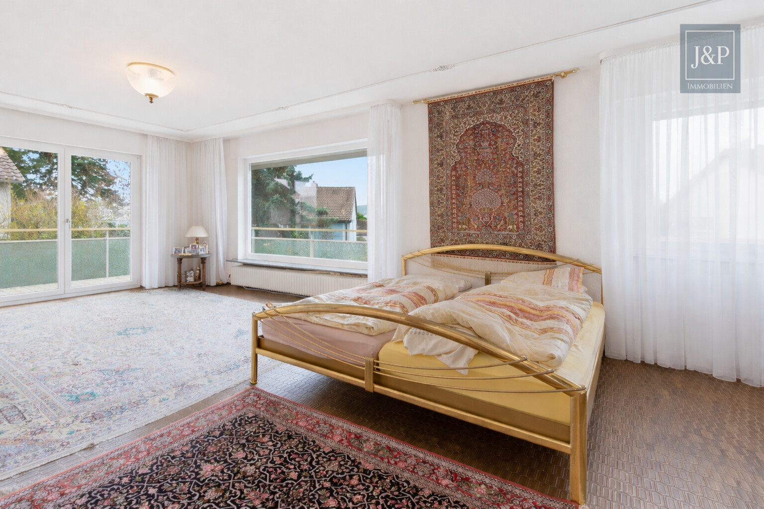 Flexibles Ein- bis Zweifamilienhaus mit großem Garten und viel Platz für die Familie - Schlafen/Wohnen OG