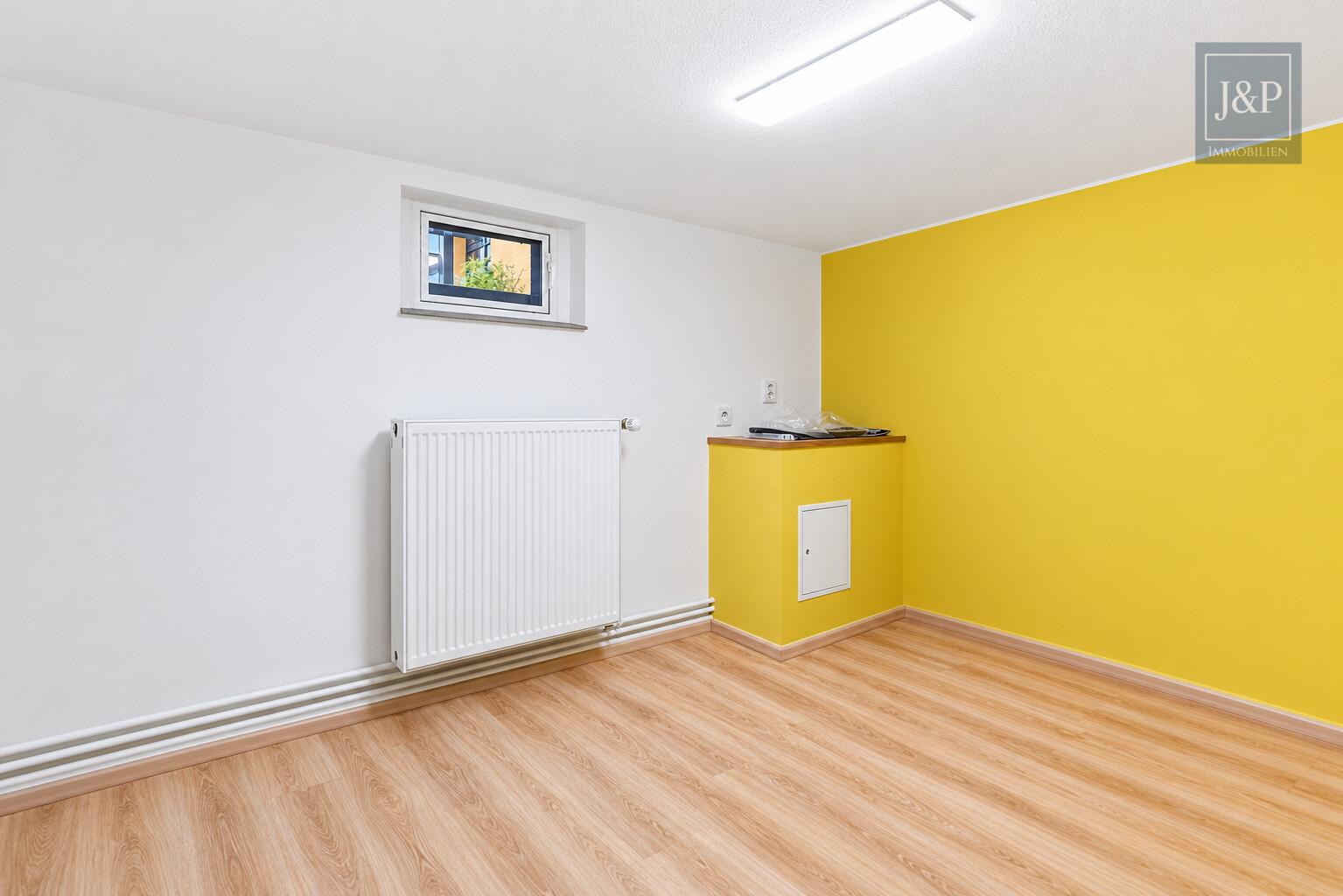 Freistehendes Zuhause mit großem Garten, ausgebautem Untergeschoss & Erweiterungsmöglichkeiten - Kellerraum 3