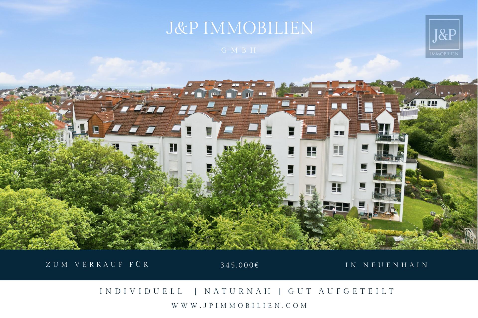 Bücherwohnung in schöner Wohnanlage direkt am Wald. - Gartenstück & TG-Stellplatz in Neuenhain - Titelbild