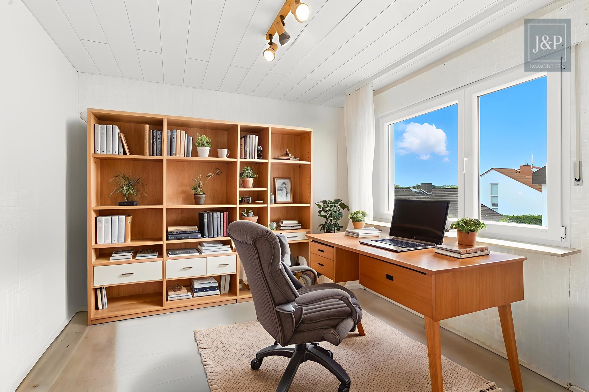 Wohnen auf einer Etage! EFH mit super Aussicht + Souterraineinheit & Ausbaureserve in Finthen - Schlafzimmer 1