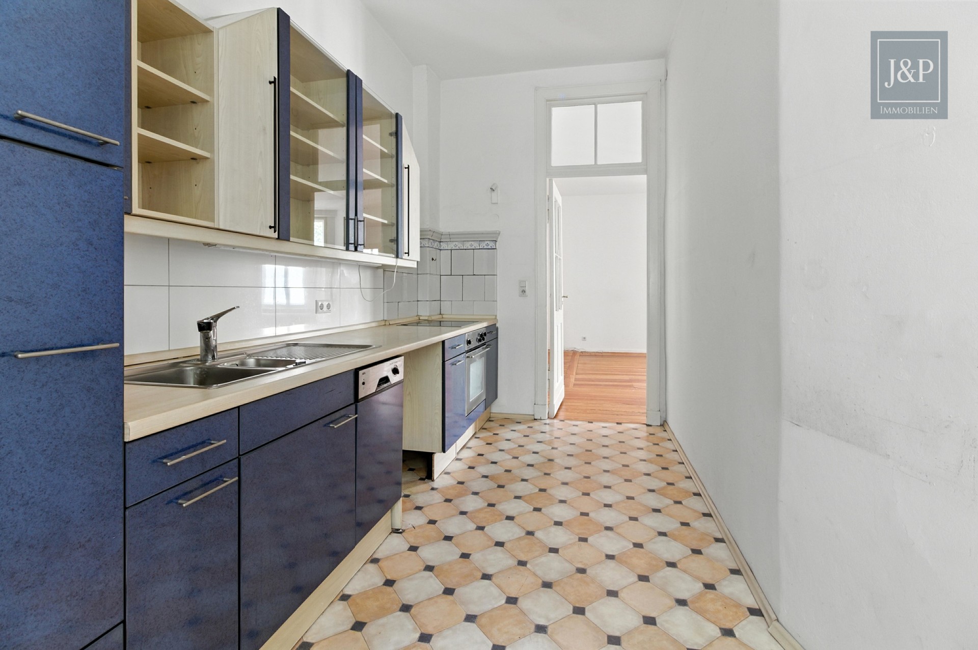 Charmante 2-Zimmer-Wohnung im Gartenhaus mit sonnigem Südbalkon – ruhig & zentral - Küche