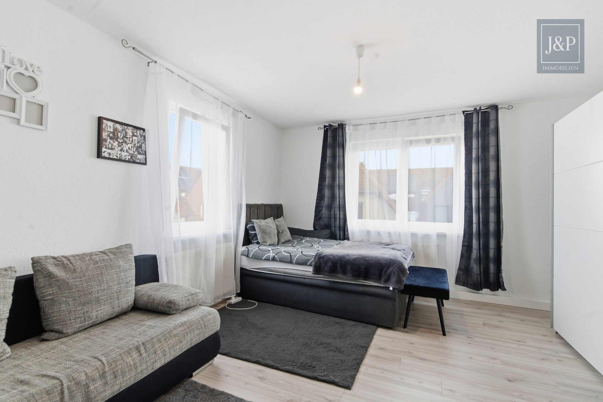 Modernisiert, zentral, voll-vermietet: Attraktives Mehrfamilienensemble in Altenstadt-Höchst! - Wohnung 2