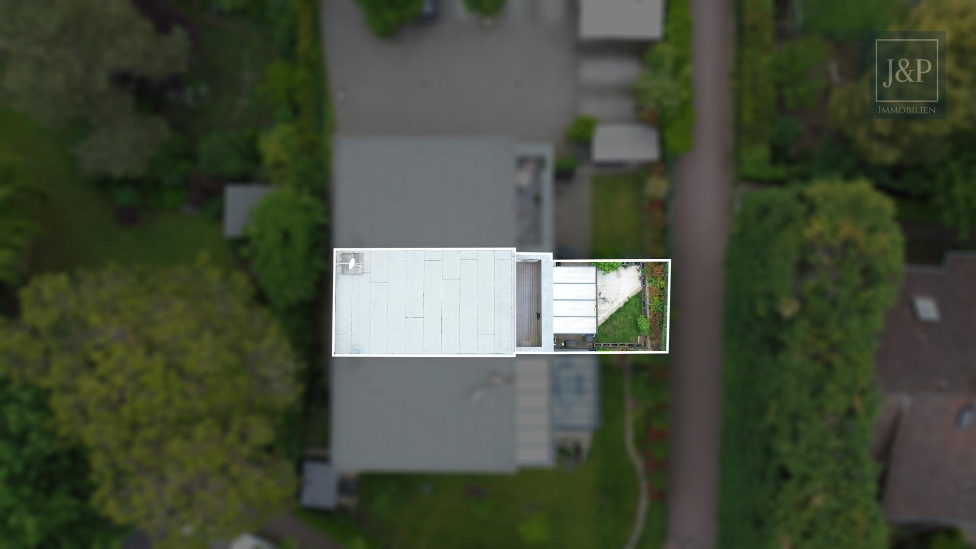 Neuwertiges Reihenmittelhaus mit Garten und Wärmepumpe in Frankfurt-Bonames! - Luftaufnahme