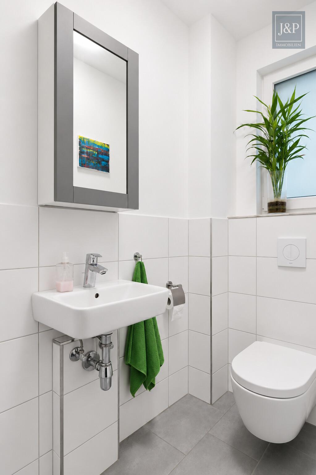 Neuwertiges Reihenmittelhaus mit Garten und Wärmepumpe in Frankfurt-Bonames! - Gäste-WC