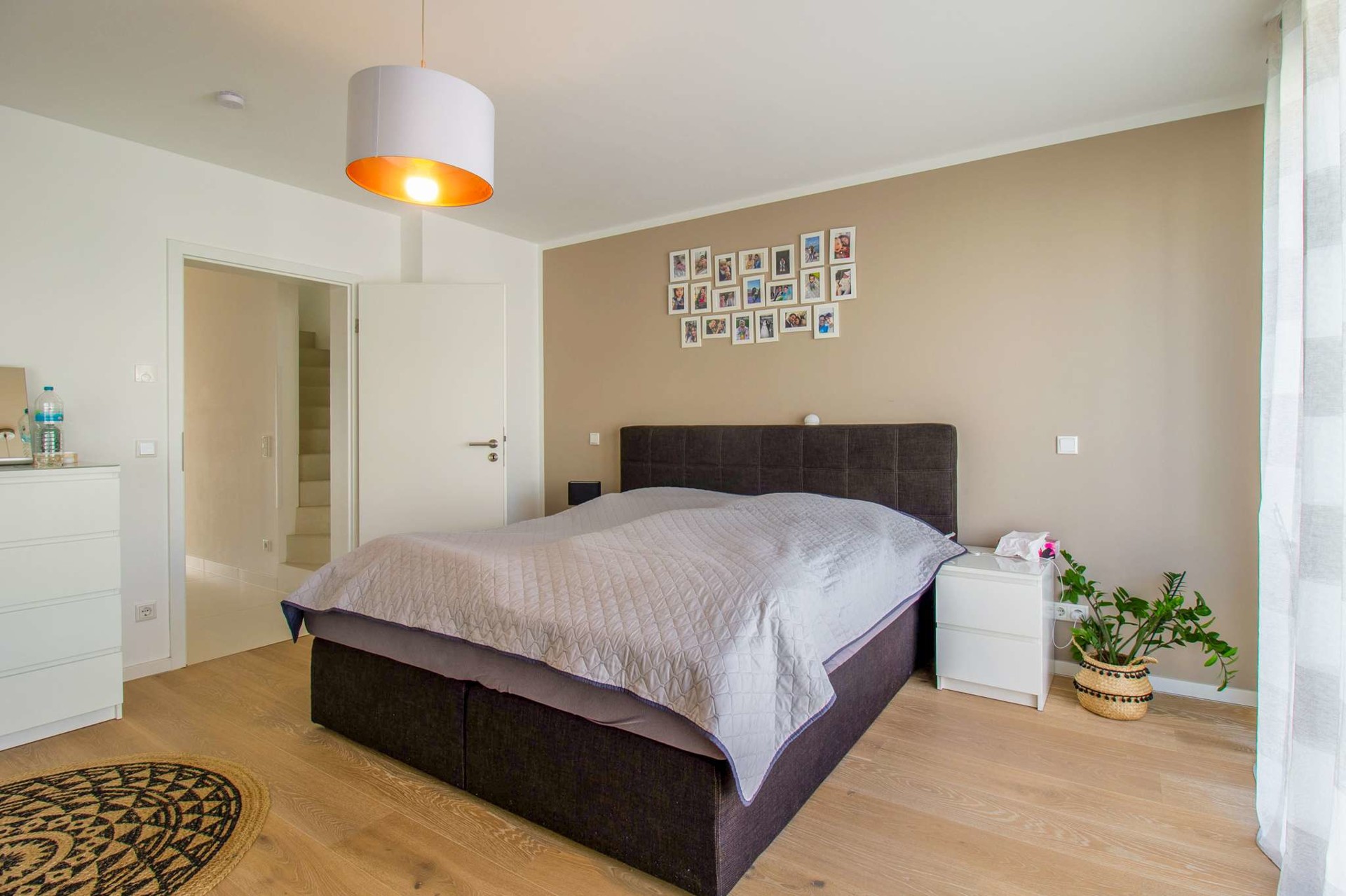 Zukunftssicherer Neubau im Kern von Eddersheim - Schlafzimmer OG