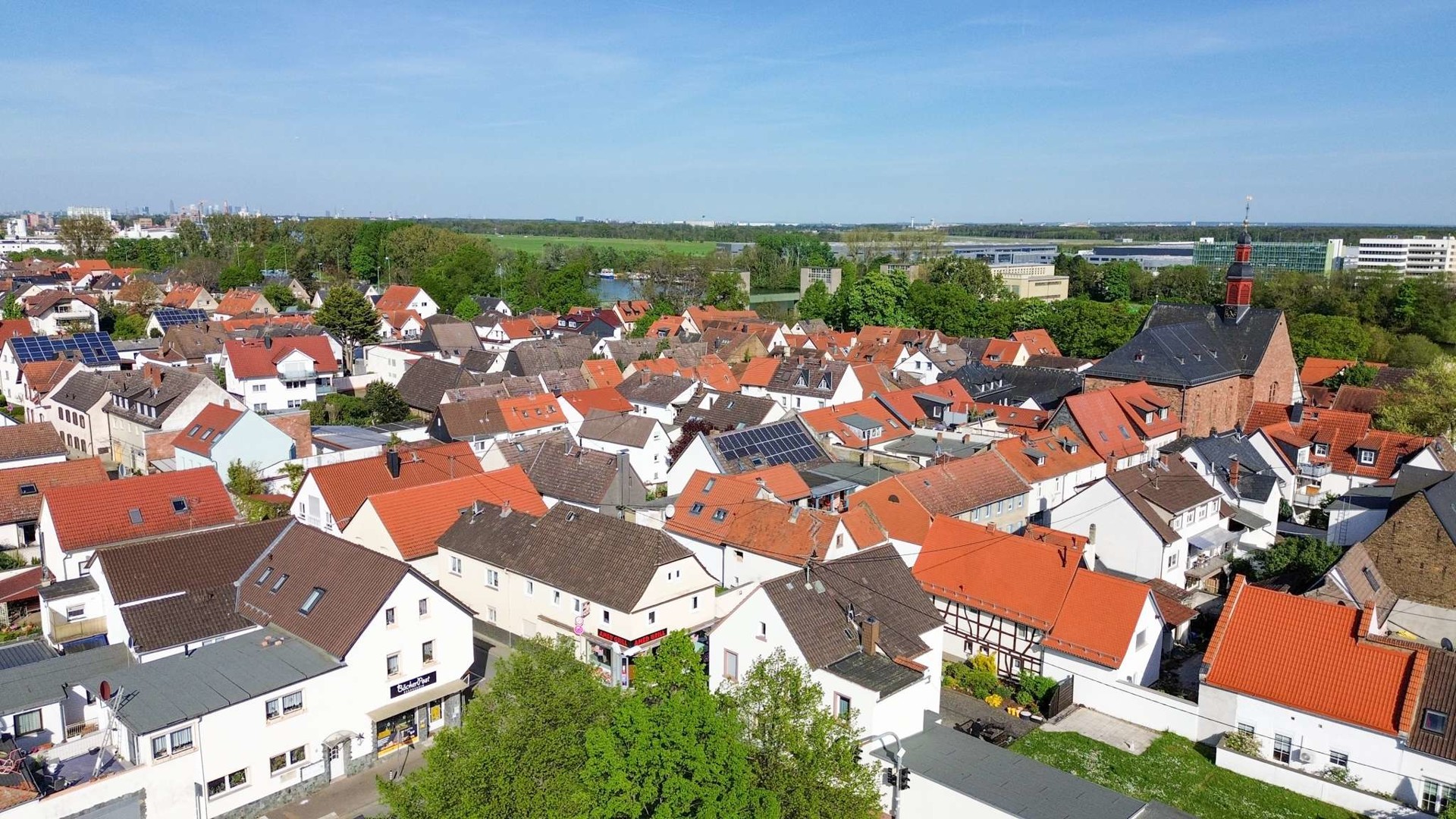 Zukunftssicherer Neubau im Kern von Eddersheim - Umgebung
