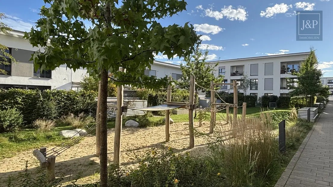 Dachgeschosswohnung in Haar - Spielplatz