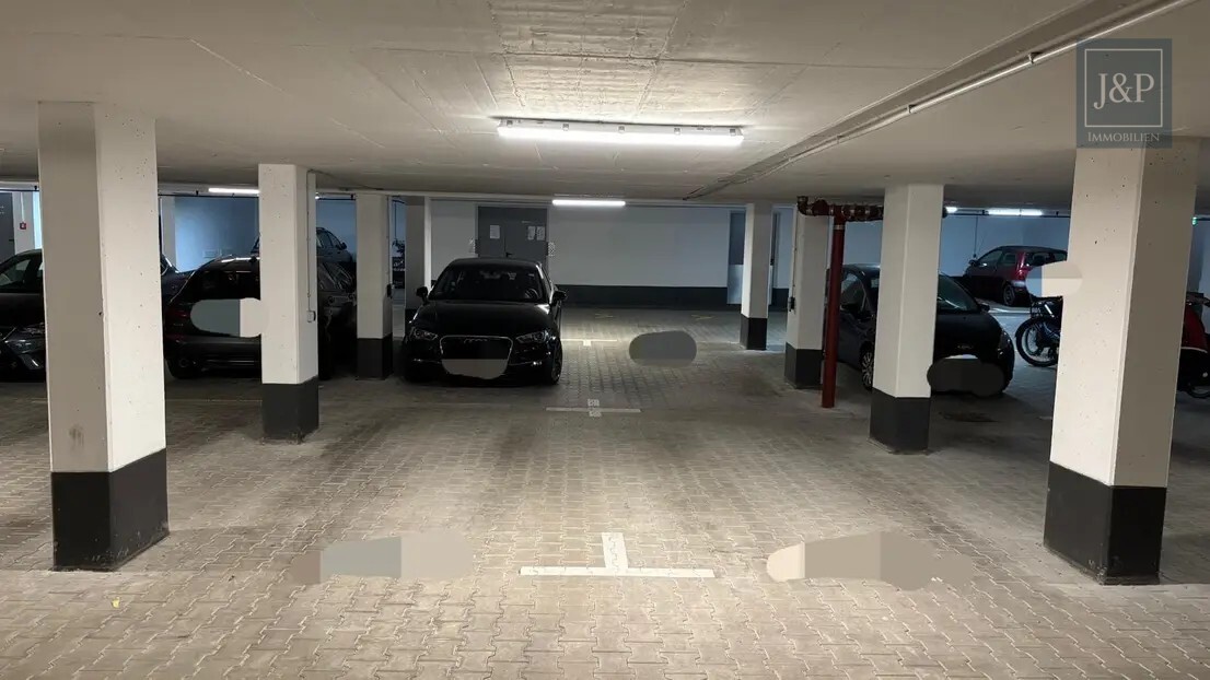 Dachgeschosswohnung in Haar - Tiefgarage