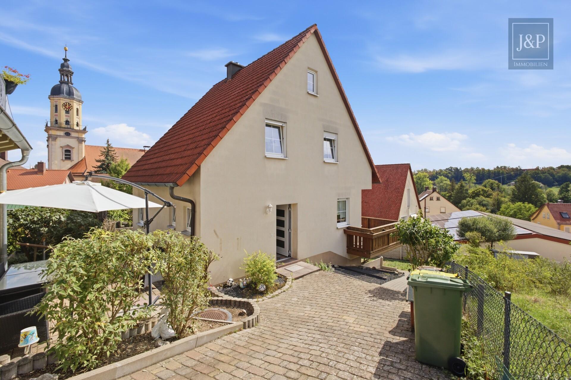 2 Häuser für 3 Generationen! Komplett bezugsfertig, hell, freundlich, zentral! - Haus 11a Ansicht