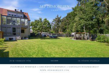 Raumwunder mit XL-Garten: Vielseitiges Familiendomizil mit Zukunftspotenzial in Fürth Stadeln, 90765 Fürth, Doppelhaushälfte
