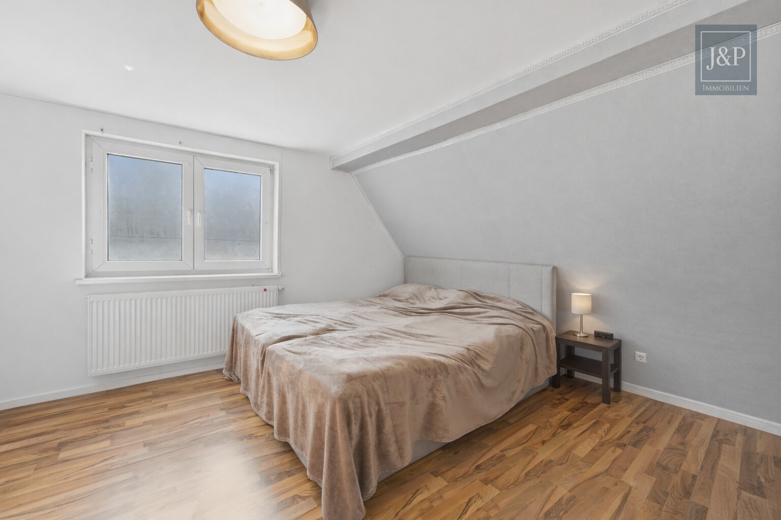 Zwei Häuser – ein Zuhause: Komplett sanierte Einfamilienhäuser für Familien in Mainz-Dexheim - Zimmer 2 Haus 2