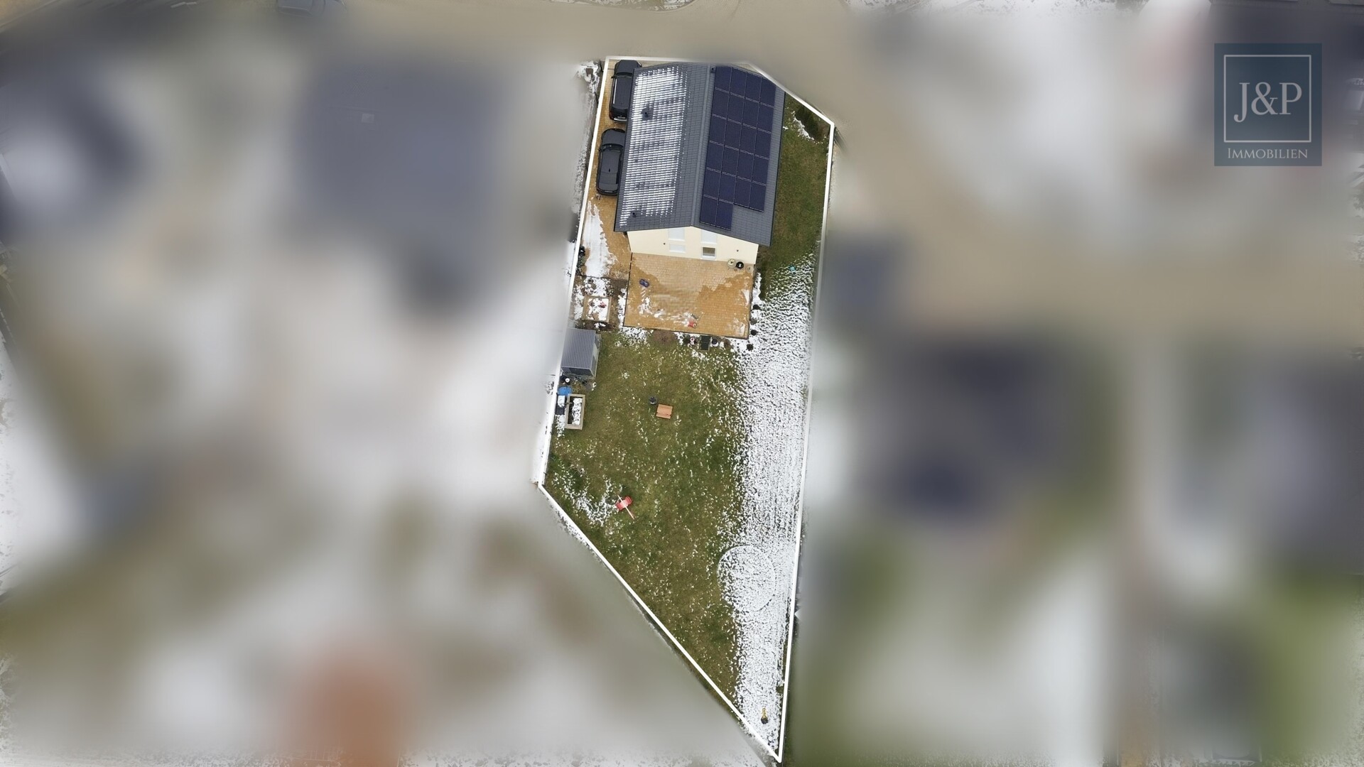 Energieeffizientes Wohnhaus in Schulzendorf mit Photovoltaikanlage und moderner Heiztechnik - Drohnenaufnahme