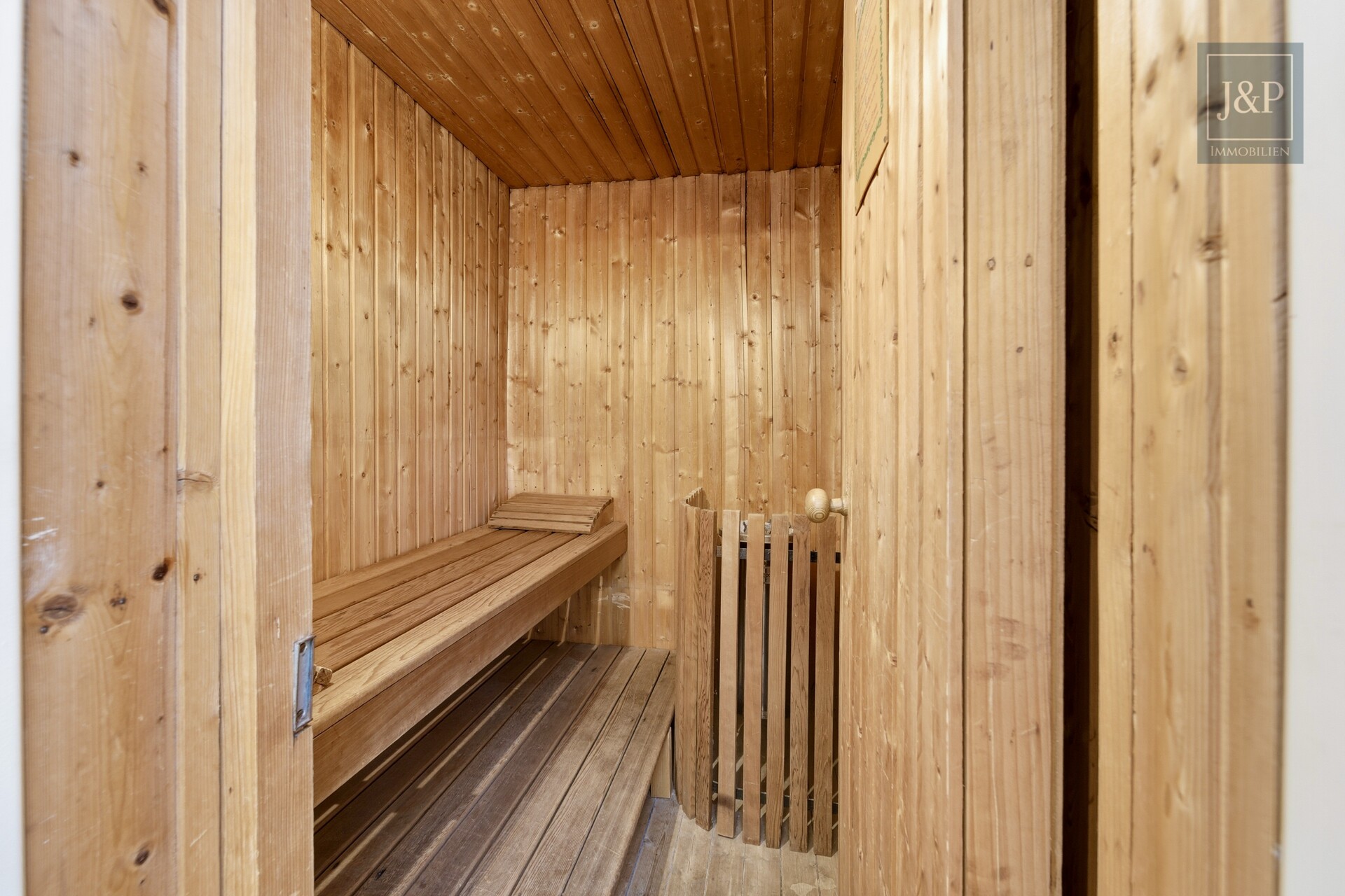 Einzigartige Architekten-Villa mit Panorama & Potenzial – Traumlage in Hofheim am Taunus - Sauna