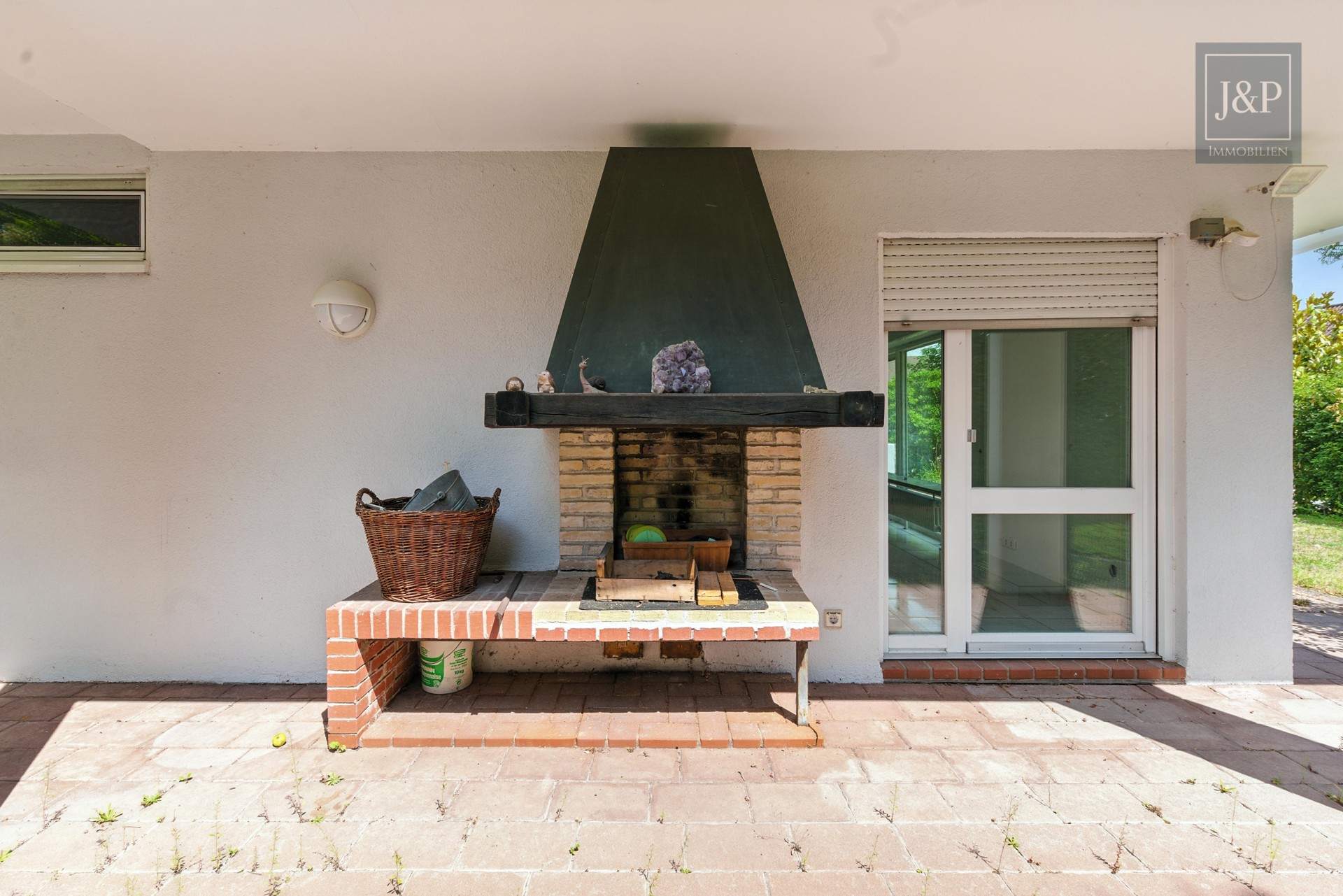 Bestlage von Goldbach! – Familienidylle trifft auf architektonischen Charme - Kamin