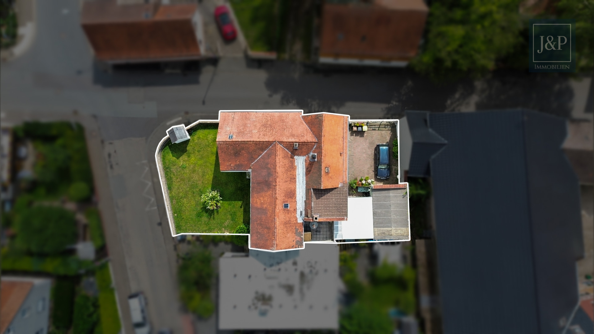 Vielseitiges Wohn- und Geschäftshaus in zentraler Lage von Oberursel! - Luftaufnahme