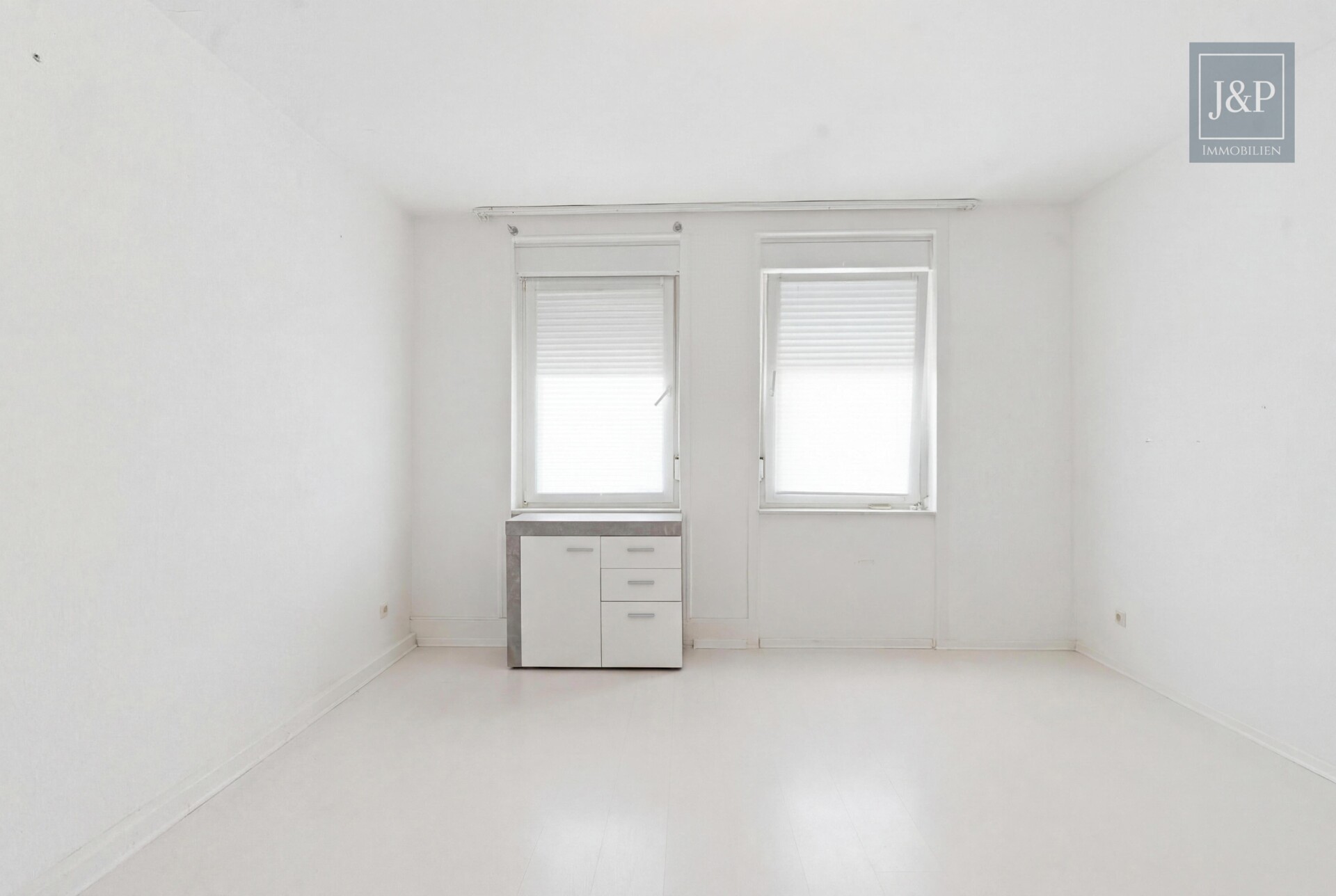 Vielseitiges Wohn- und Geschäftshaus in zentraler Lage von Oberursel! - Studio OG