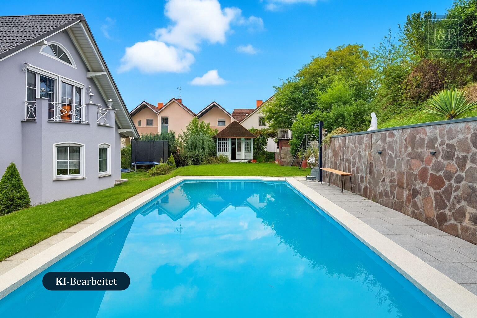 Großfamilien aufgepasst! - Exklusives Anwesen mit Privatsphäre und Waldrandlage in Glattbach - Pool & Garten