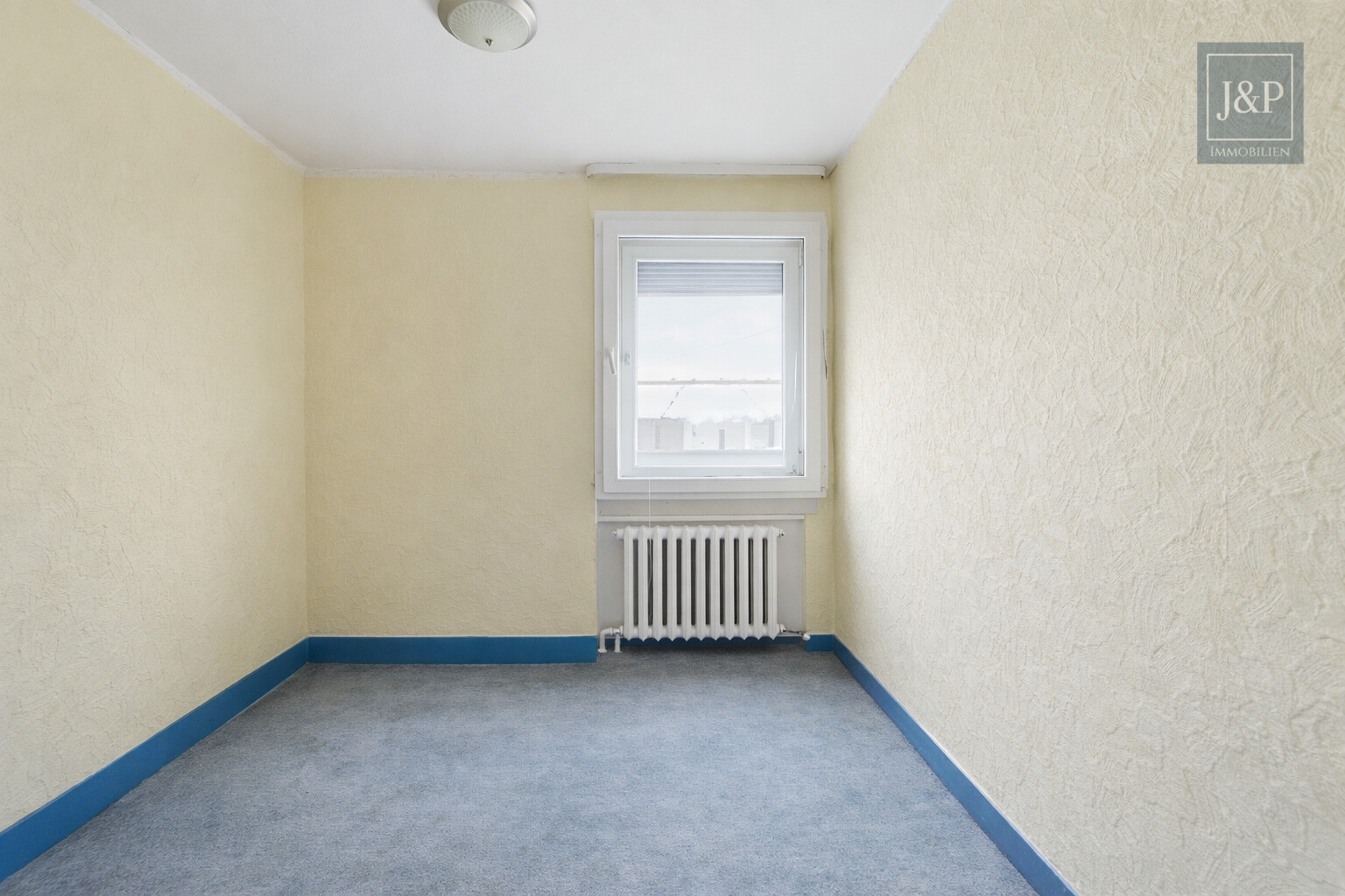 Altbau in Toplage Bergen-Enkheim | Weitblick | Naturschutzgebiet | Sanierungsobjekt - Zimmer 3 OG