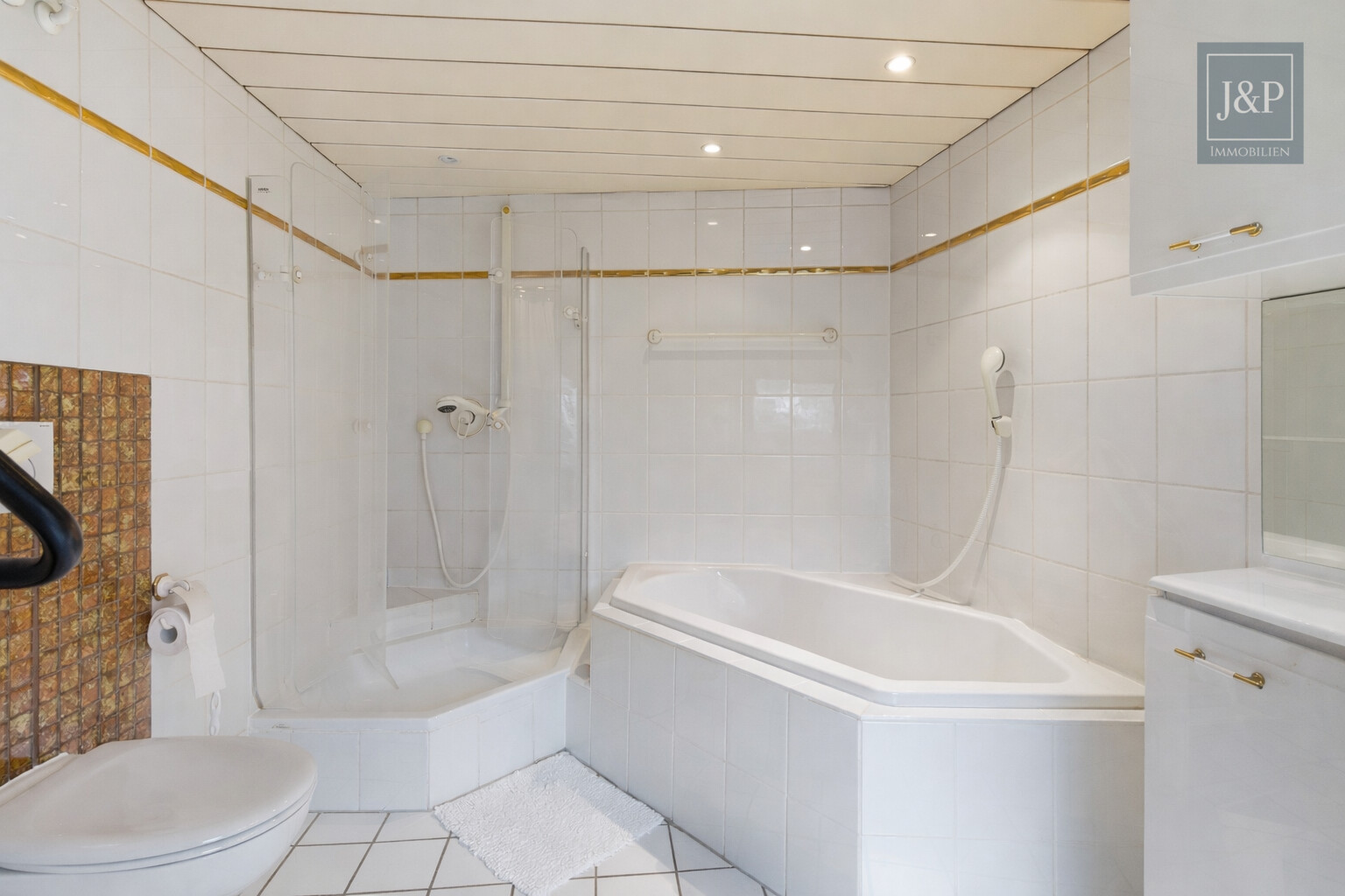 Einfamilienhaus in Frankfurt-Rödelheim | Garten | ruhige Parklage | Bauland - Badezimmer 1