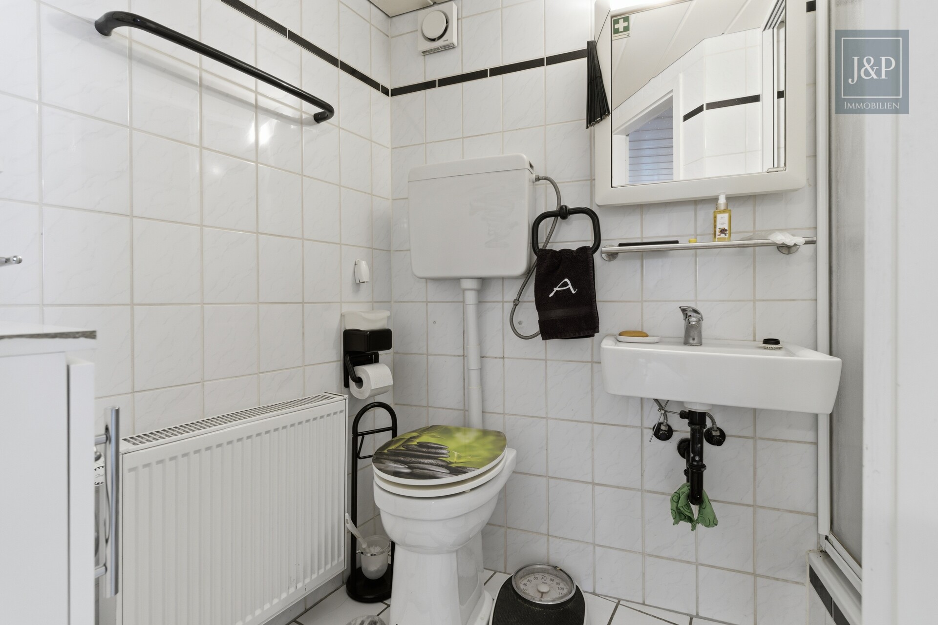 Einfamilienhaus in Frankfurt-Rödelheim | Garten | ruhige Parklage | Bauland - Badezimmer 2