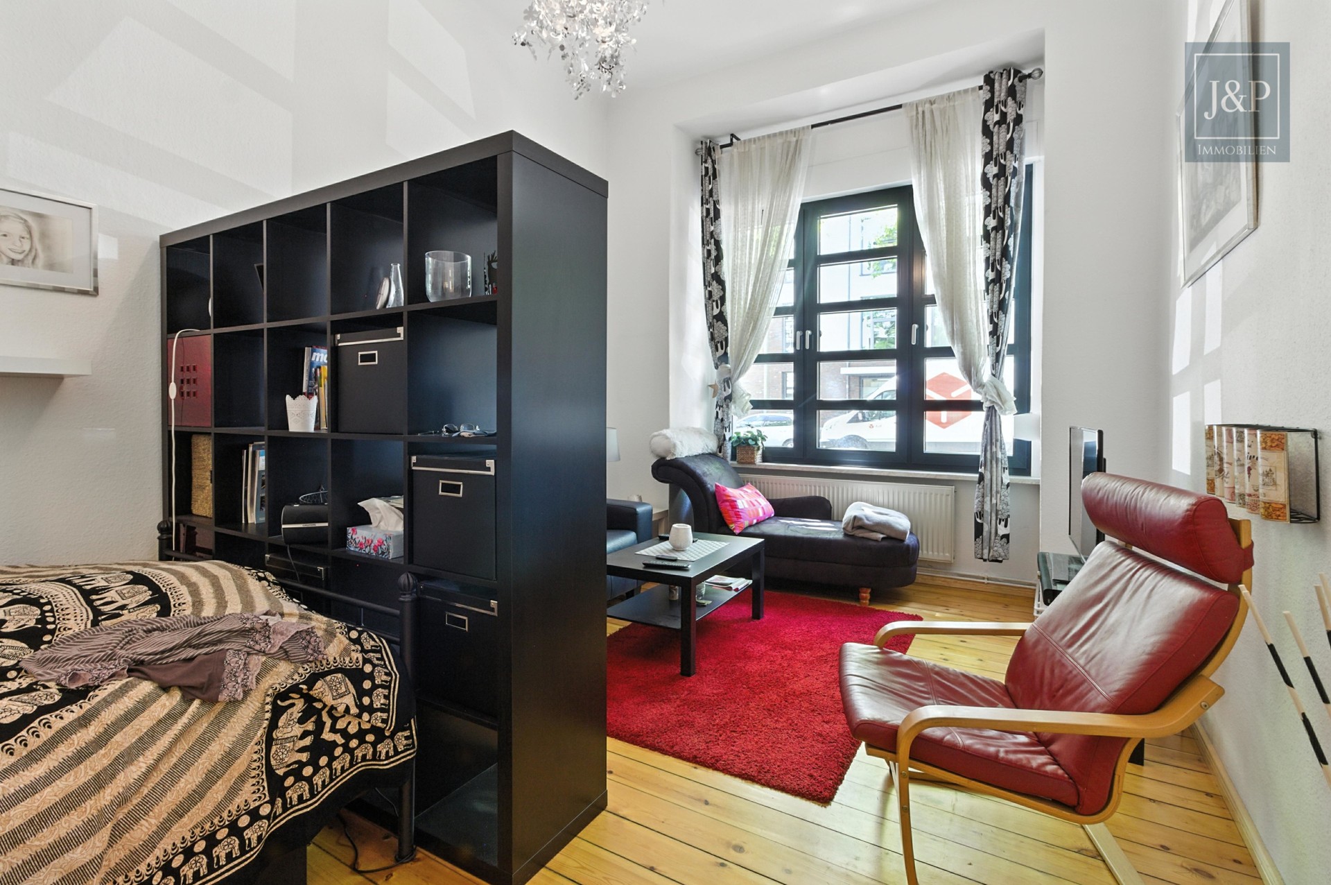 Bezugsfreie 2-Zi-EG-Wohnung mit Terrasse – Toplage nahe Helmholtzkiez - Schlafzimmer 1