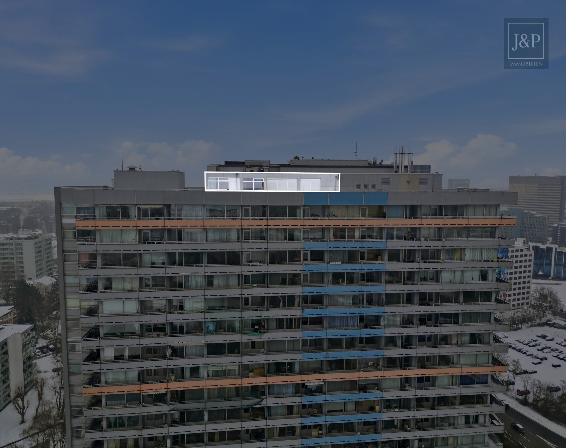 Luxus über den Dächern Eschborns - exklusives Architekten-Penthouse mit spektakulärem Ausblick - Penthouse im Gebäude