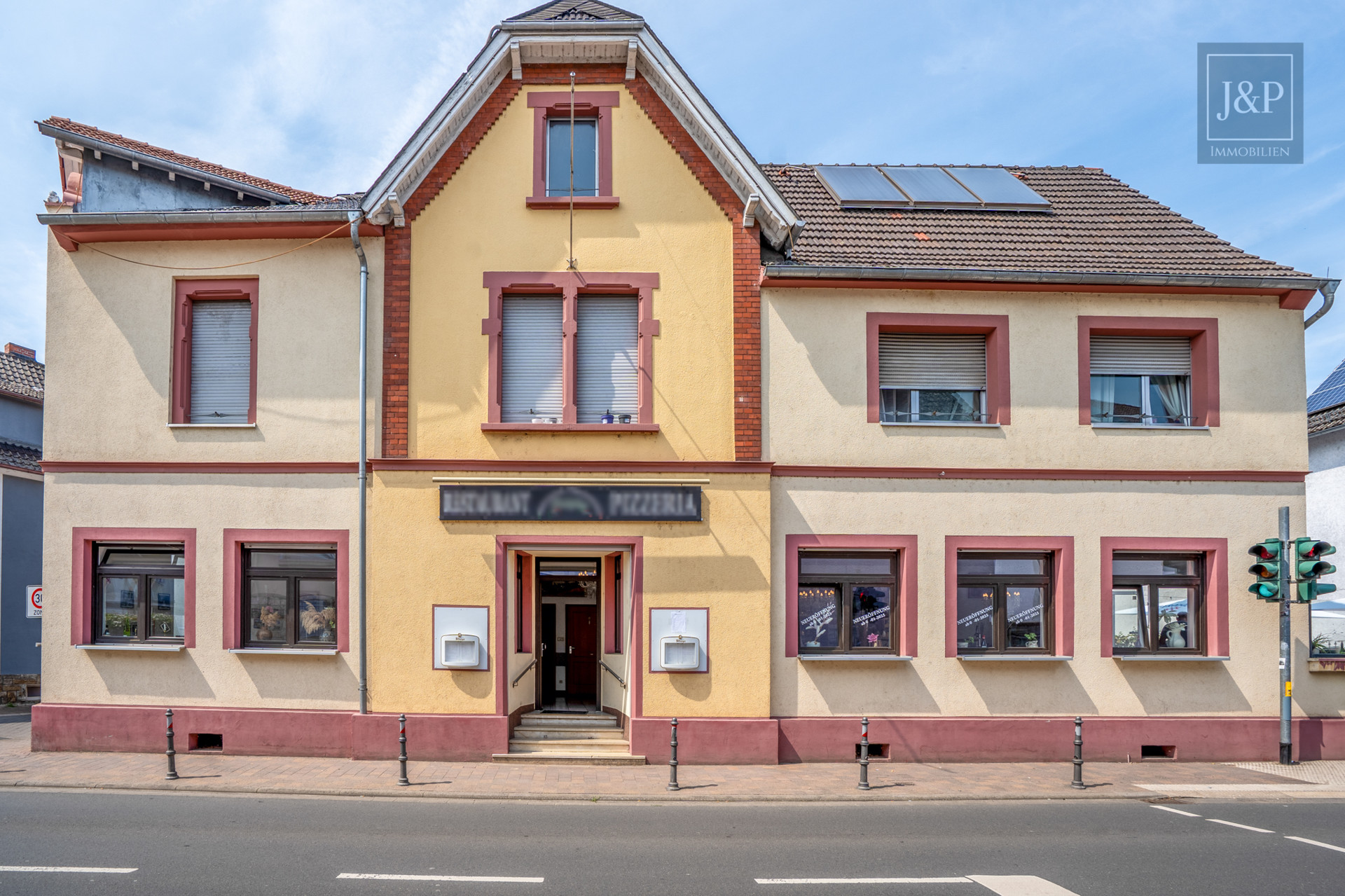Attraktive Kapitalanlage in bester Innenstadtlage von Budenheim mit zusätzlichem Bauplatz! - Außenansicht