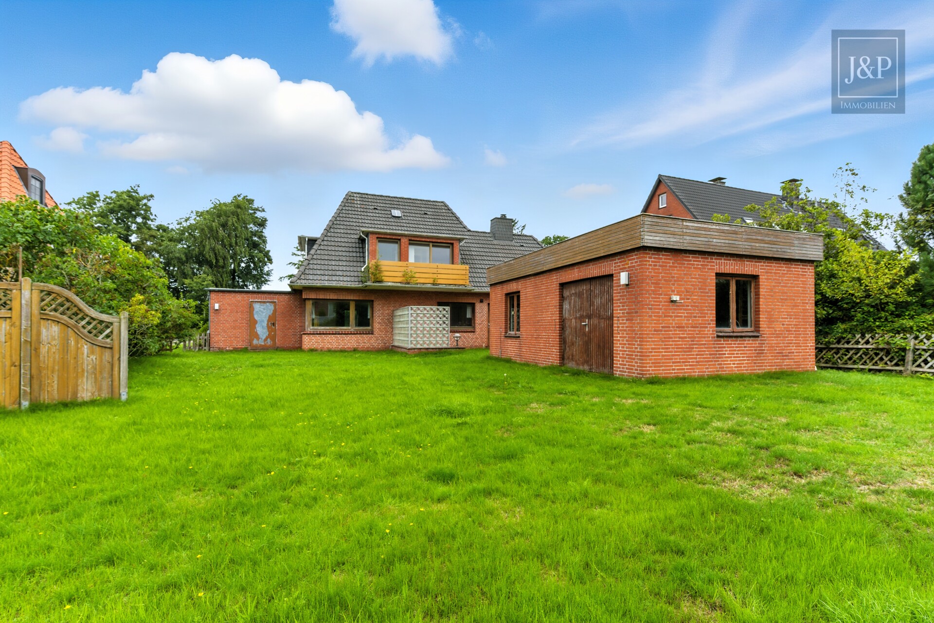 Sanierung oder Neubau? Genehmigung inkl. Ferienverm. erteilt! - Garten