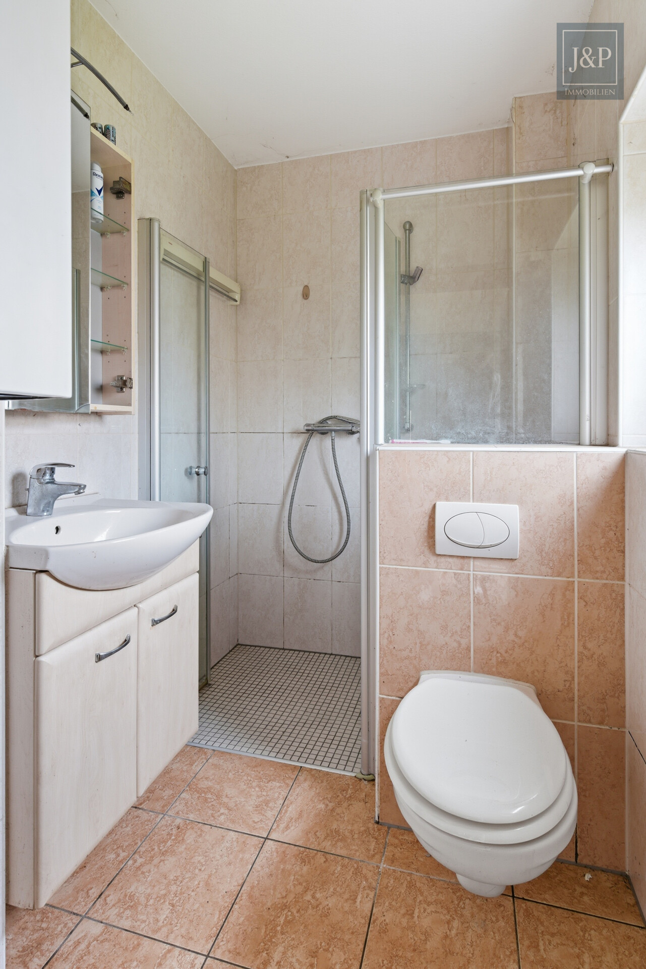 1-2 Familienhaus mit Ausbaureserve in ruhiger Lage im Streitwald - Bad EG