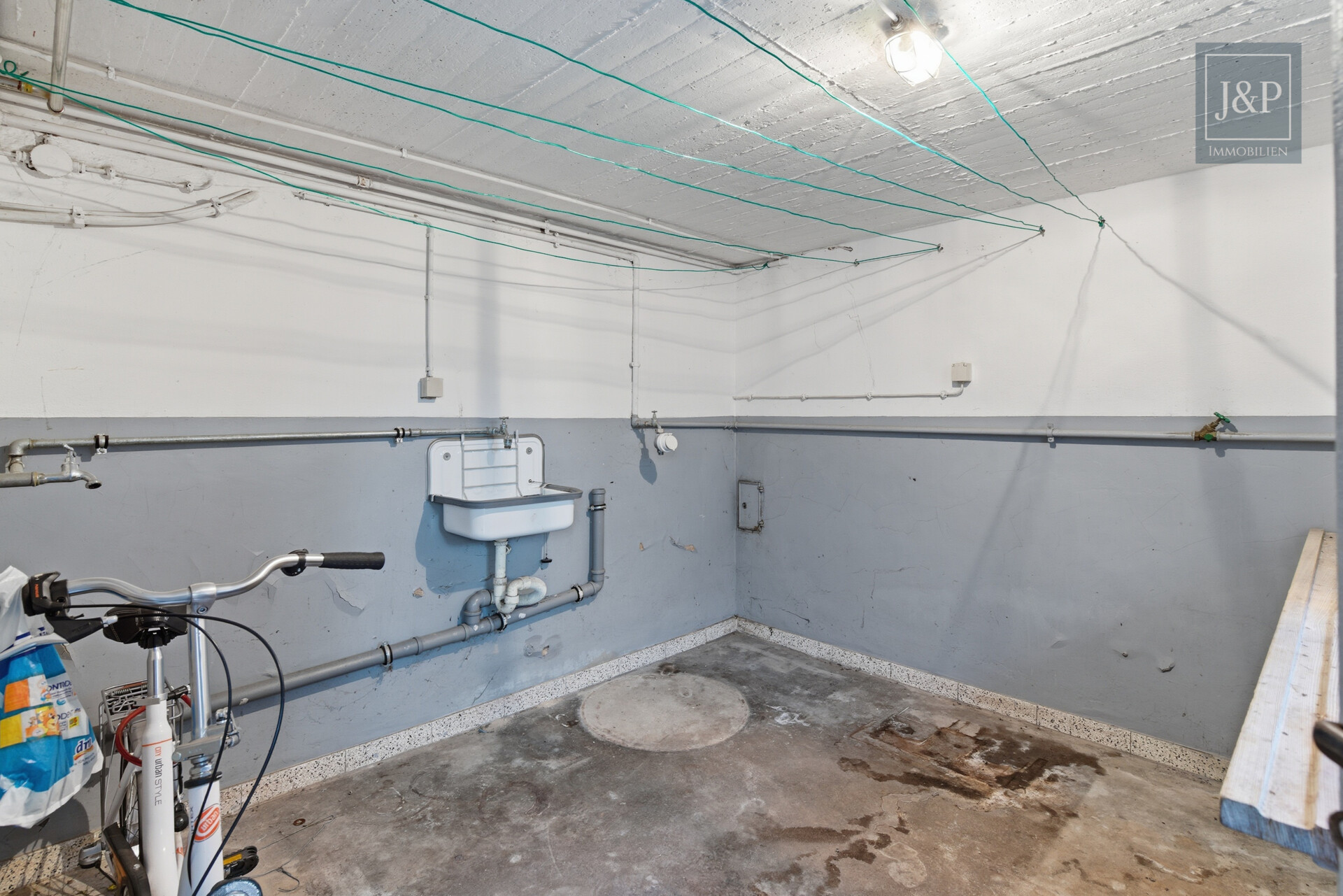 1-2 Familienhaus mit Ausbaureserve in ruhiger Lage im Streitwald - Keller