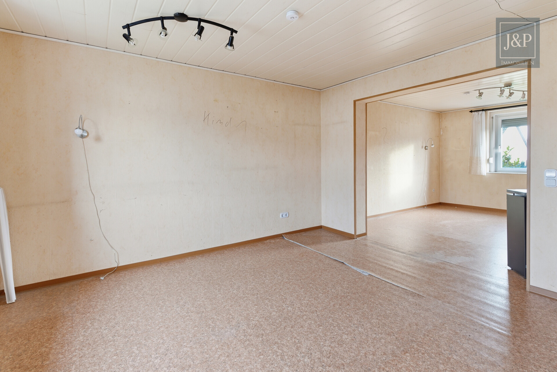 1-2 Familienhaus mit Ausbaureserve in ruhiger Lage im Streitwald - Wohnen OG