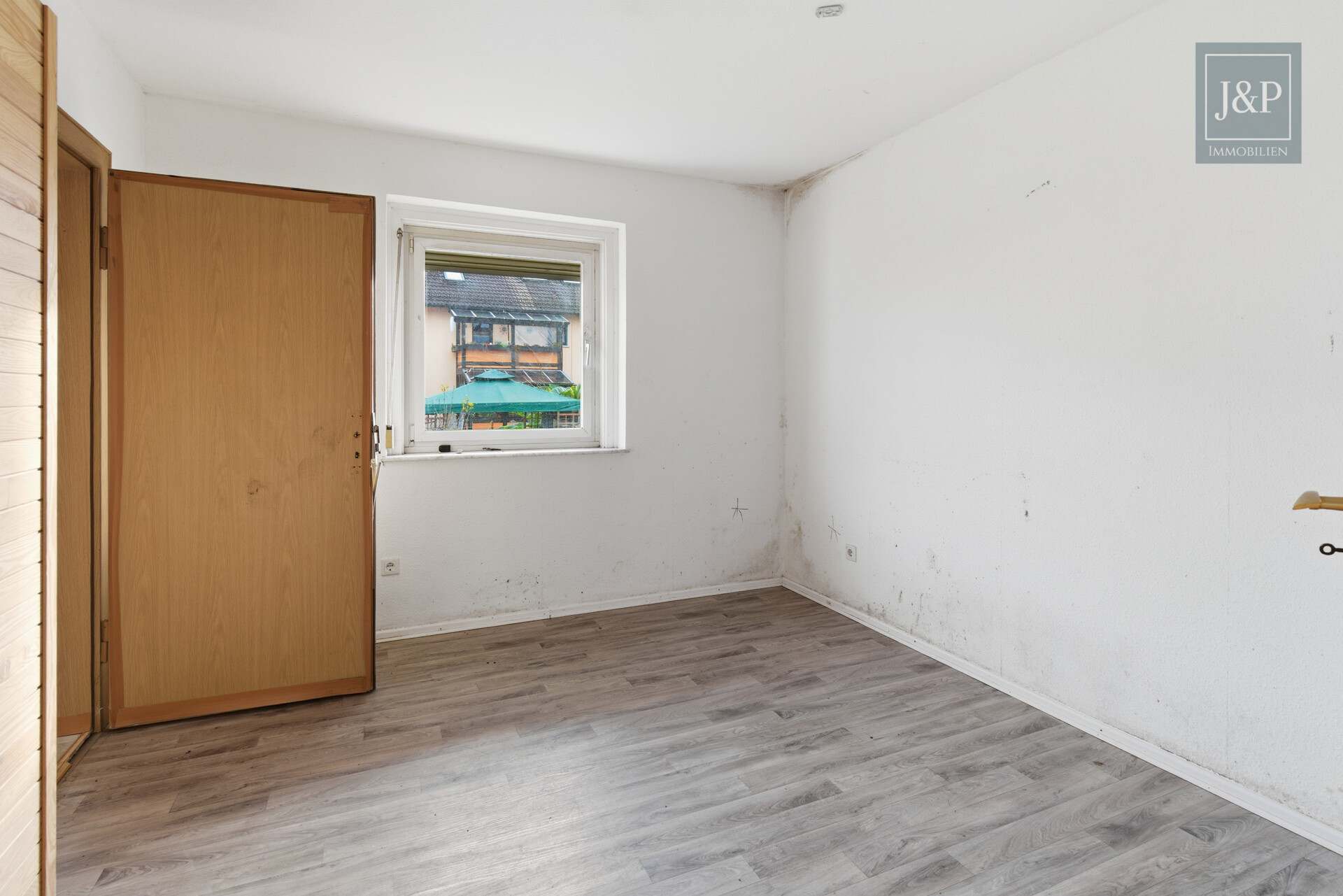 1-2 Familienhaus mit Ausbaureserve in ruhiger Lage im Streitwald - Wohnen EG