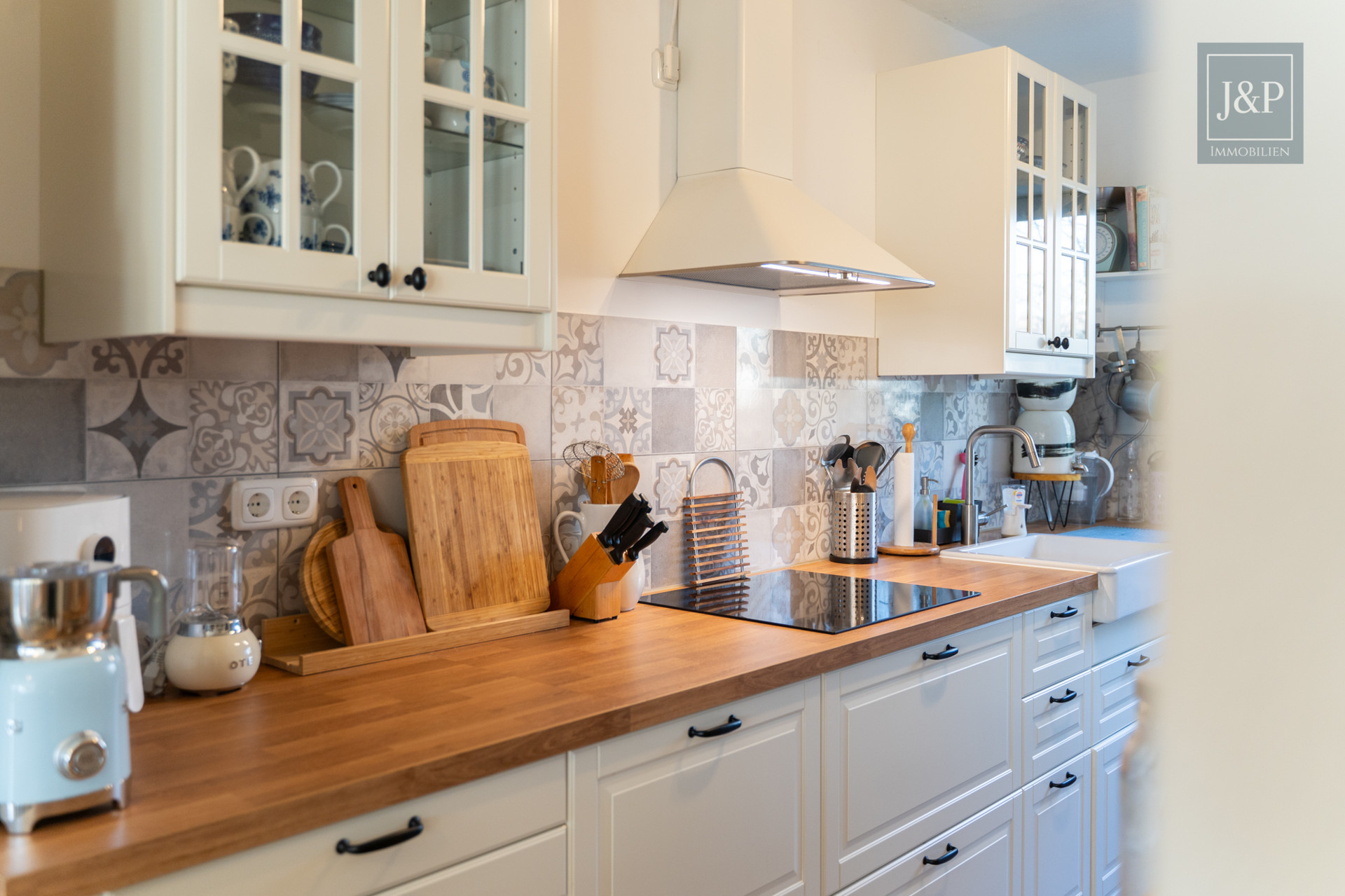 Energetisches RMH mit Wärmepumpe, separatem Gästebereich & Garten/Balkon mit Süd-Ost Ausrichtung - Küche