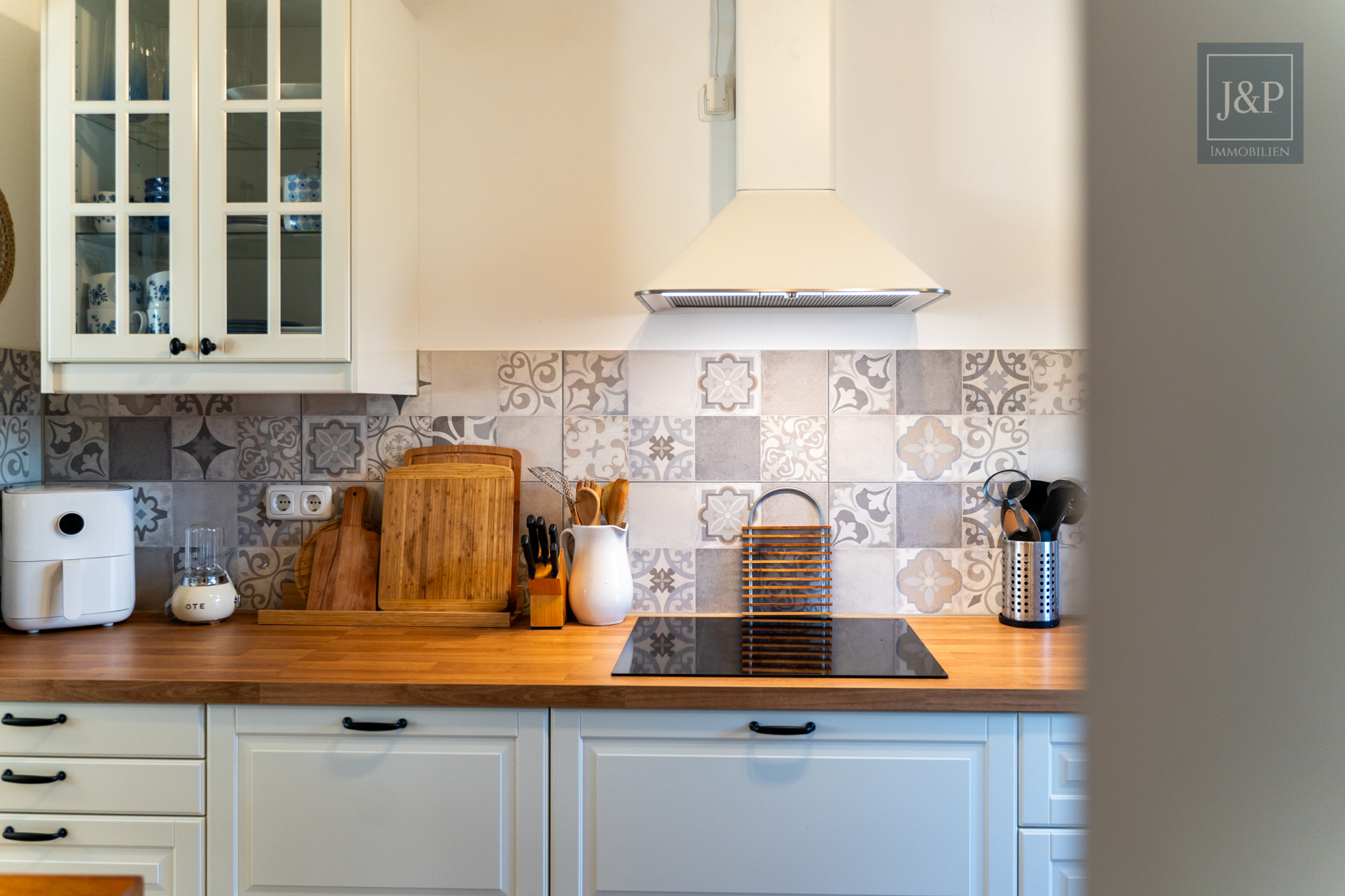 Energetisches RMH mit Wärmepumpe, separatem Gästebereich & Garten/Balkon mit Süd-Ost Ausrichtung - Küche