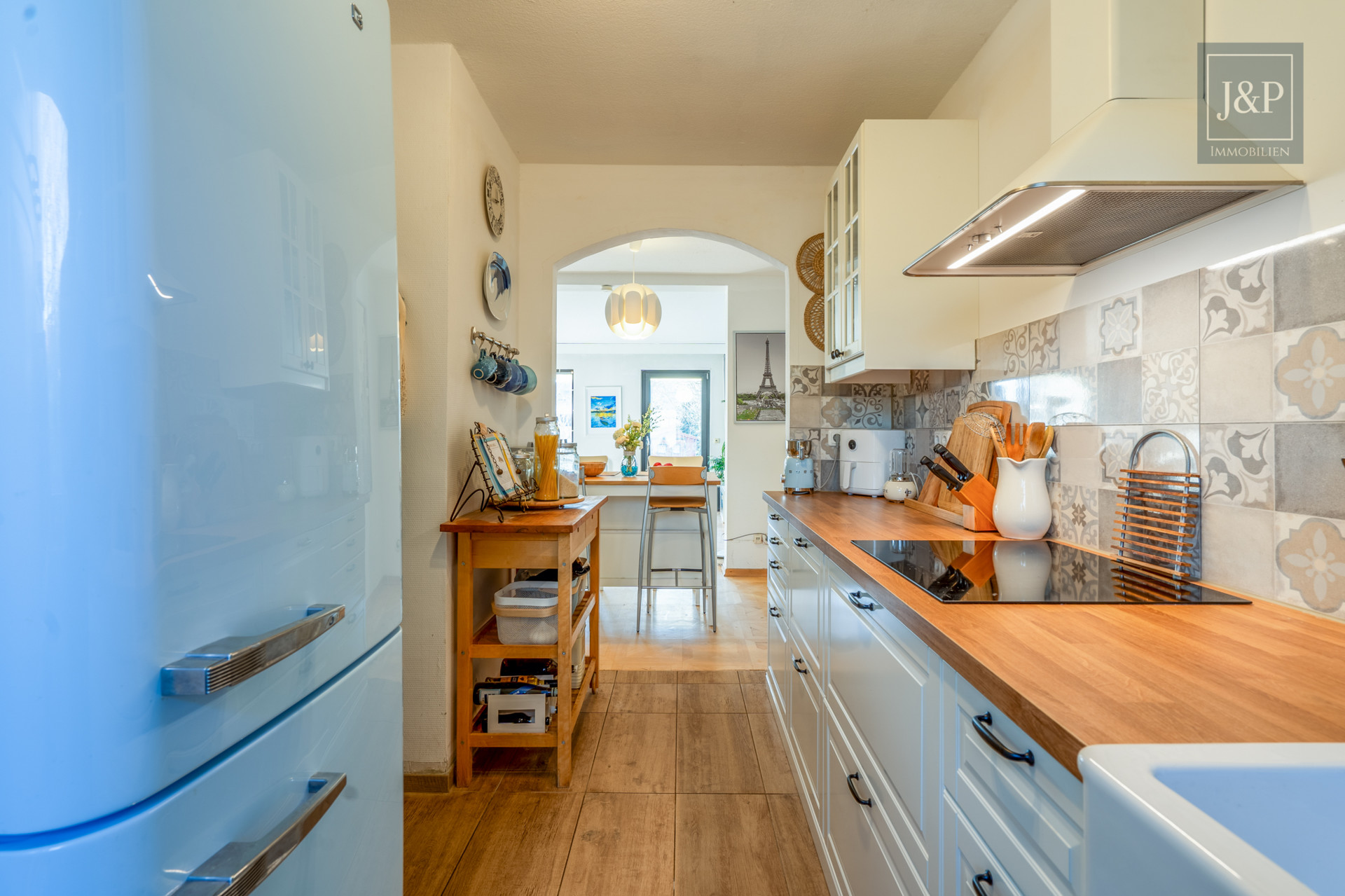 Energetisches RMH mit Wärmepumpe, separatem Gästebereich & Garten/Balkon mit Süd-Ost Ausrichtung - Küche