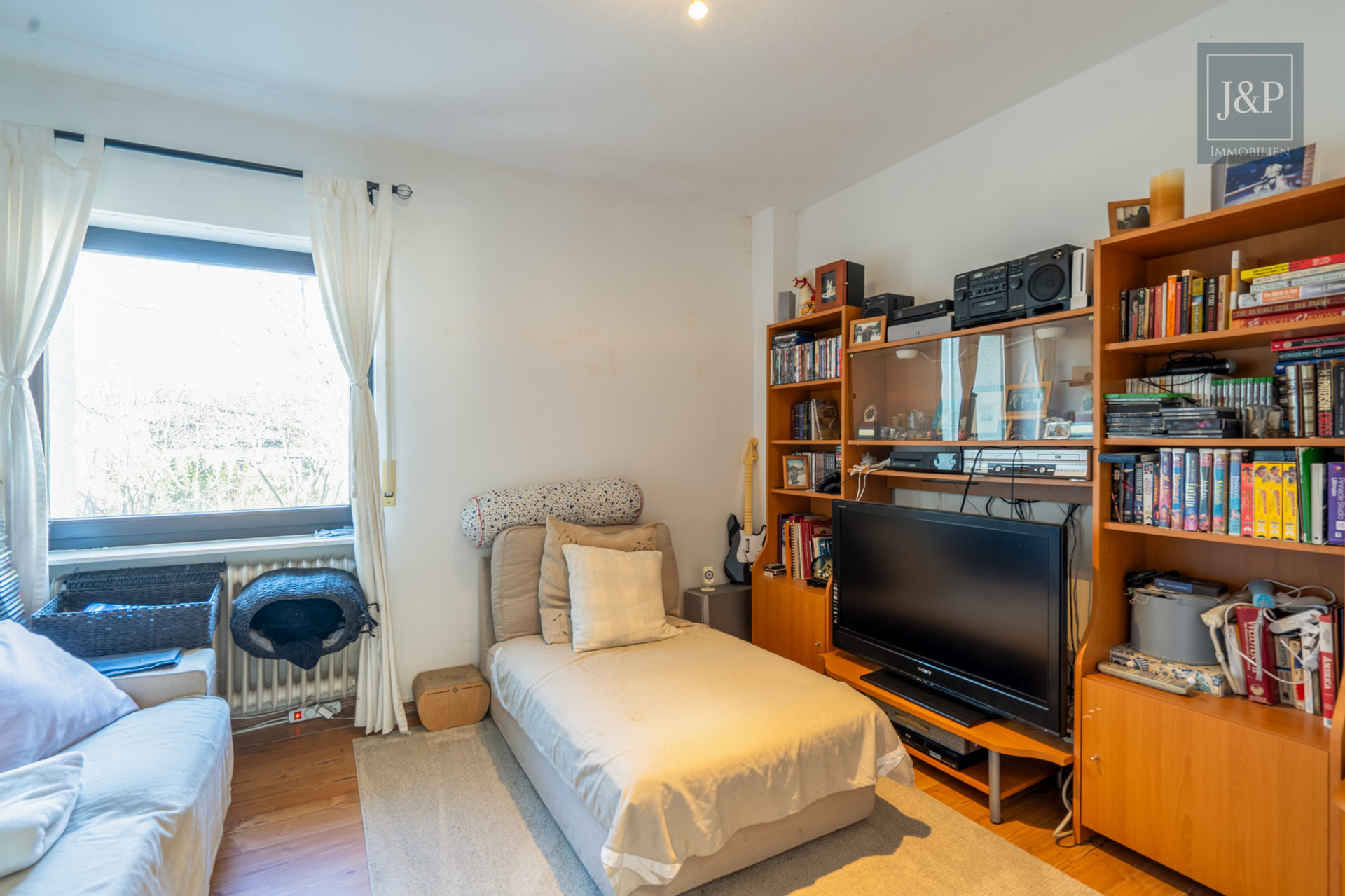 Energetisches RMH mit Wärmepumpe, separatem Gästebereich & Garten/Balkon mit Süd-Ost Ausrichtung - Kinderzimmer