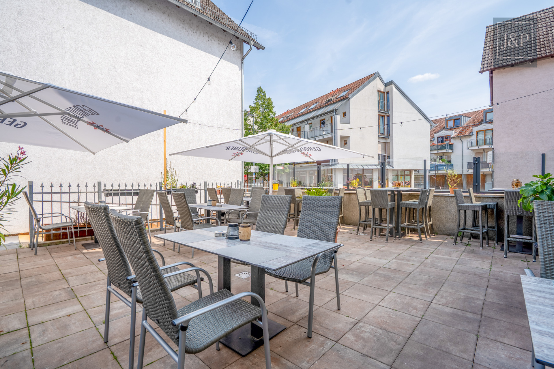 Attraktive Kapitalanlage in bester Innenstadtlage von Budenheim mit zusätzlichem Bauplatz! - Gastronomie