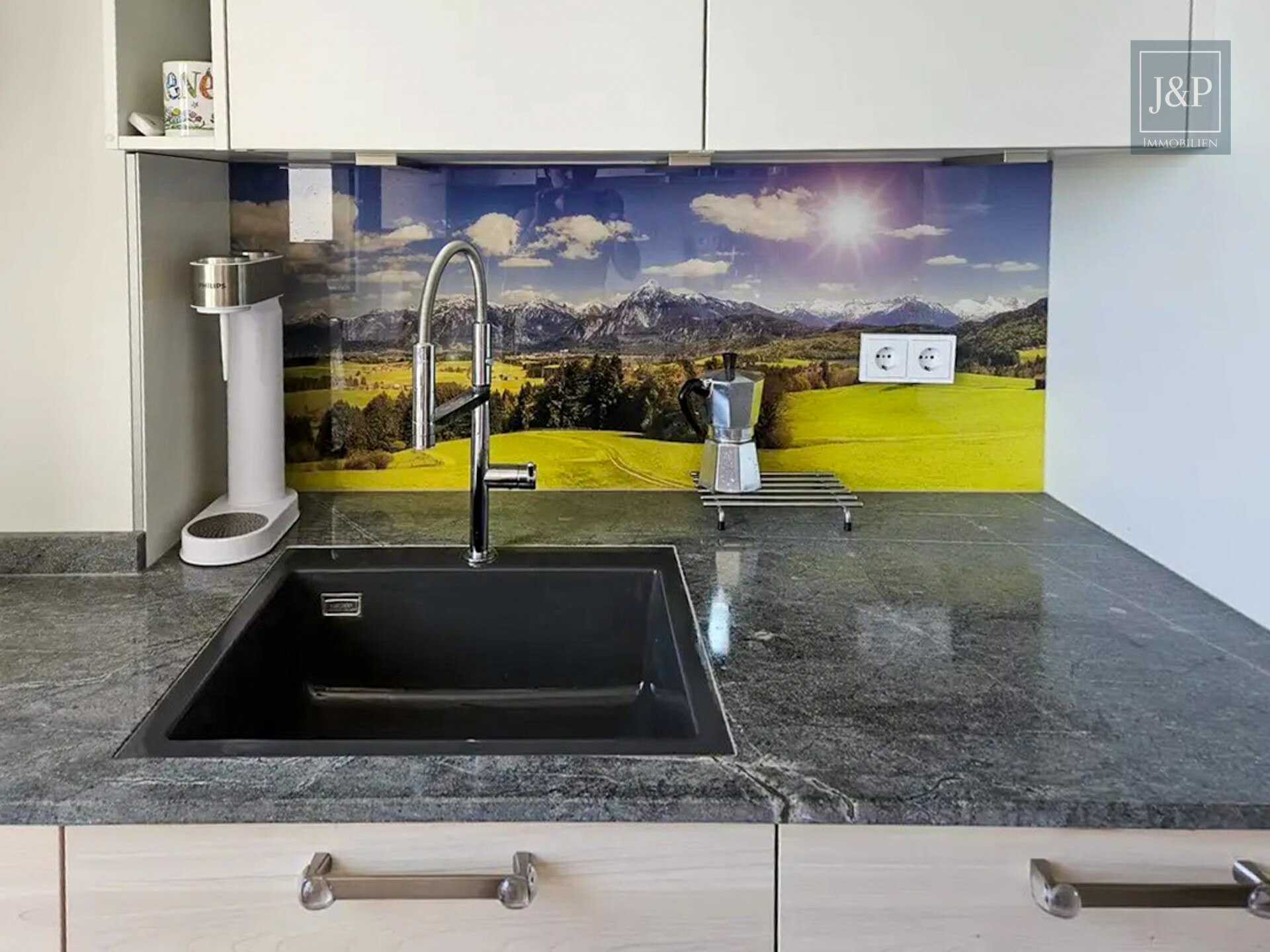 Barrierefrei wohnen in jeder Lebensphase – moderne 4-Zimmer-Wohnung nahe München - Küche_2