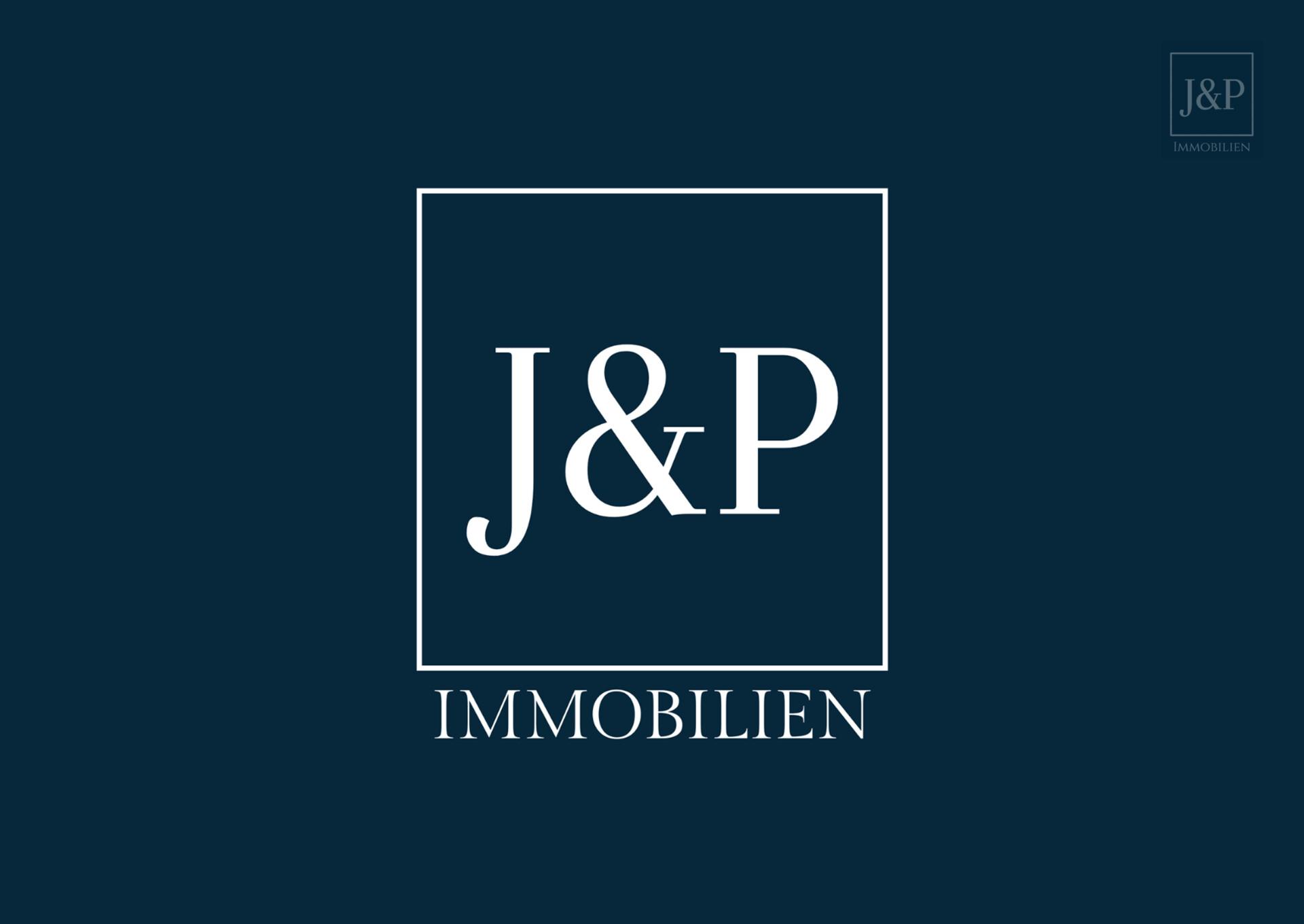 Mehrgenerationenwohnen in Lich – Zwei Häuser, Pool & großer Garten – vielseitig nutzbar - J&P Immobilien