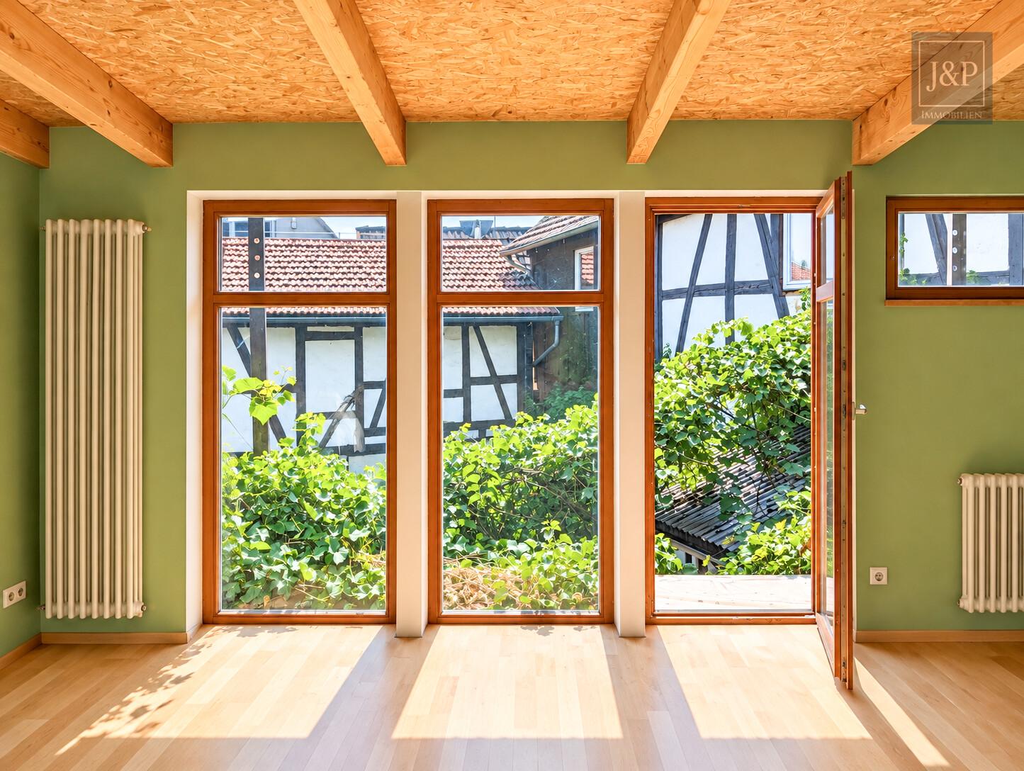 Viel Platz für Familie & Beruf: Fachwerkhaus mit Einliegerwohnung und Hof! - ELW: Galerie