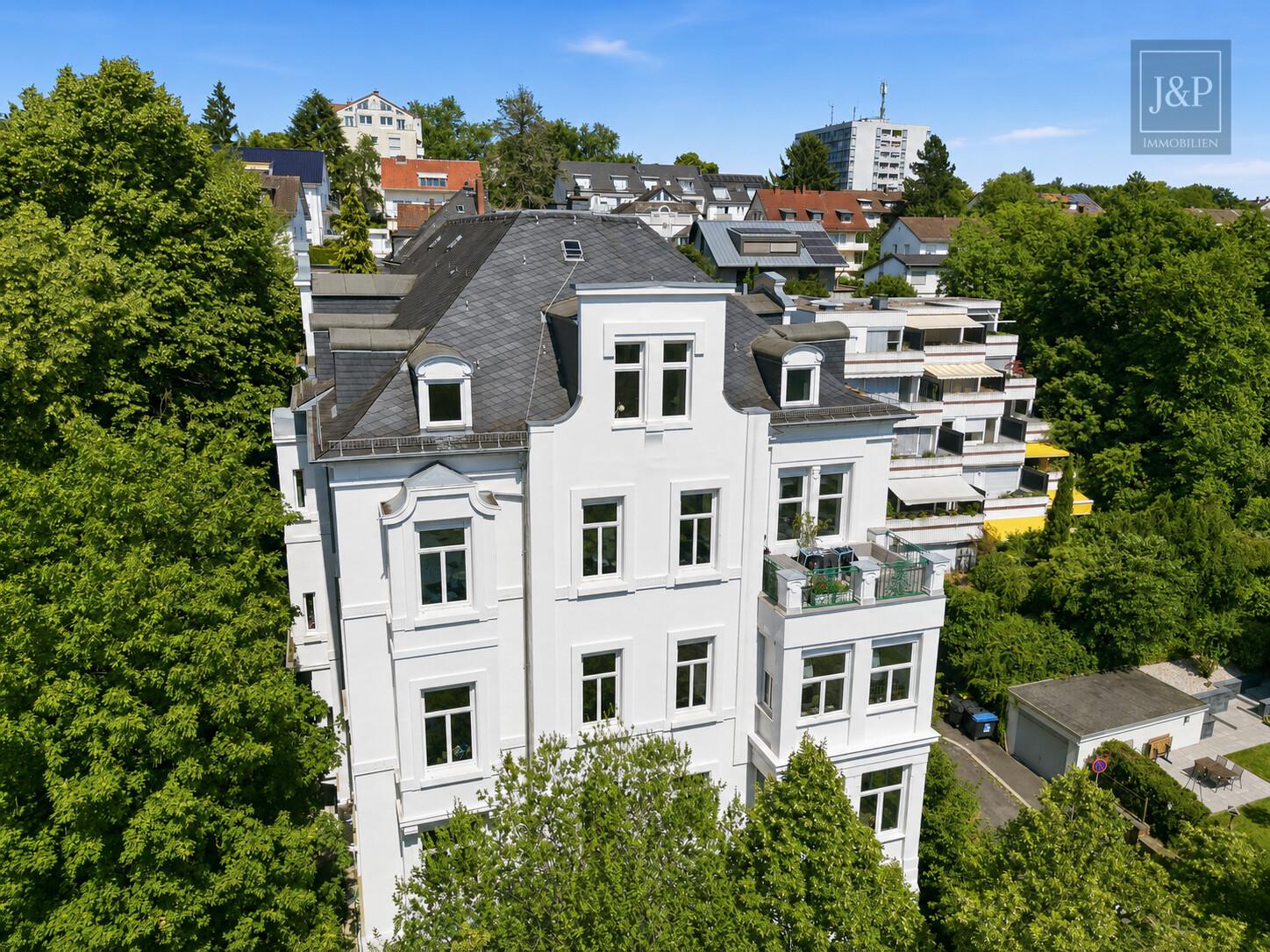 Lichtdurchflutetes Wohnen im Wiesbadener Nordosten - Altbaucharme, Natur & Innenstadt vereint - Außenansicht