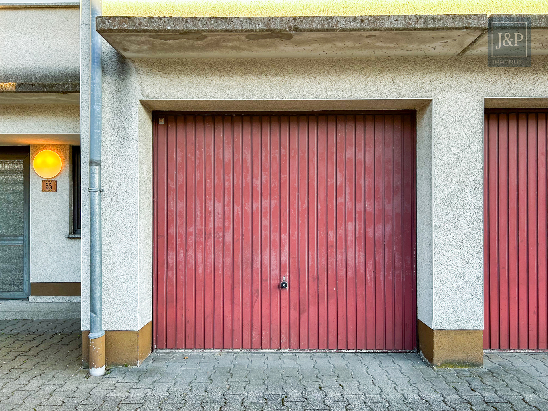Schöne Altbauwohnung in Königstein – stilvoll, charmant, gut angebunden! - Garage