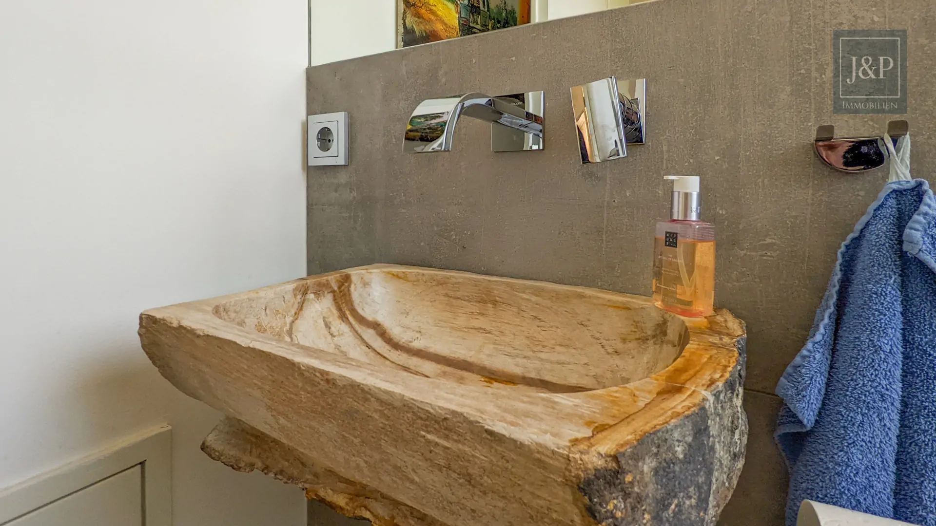 Vollsanierter Eigenheimtraum im Villenviertel! Atemberaubender Ausblick & beste Wohngegend - Gäste-WC