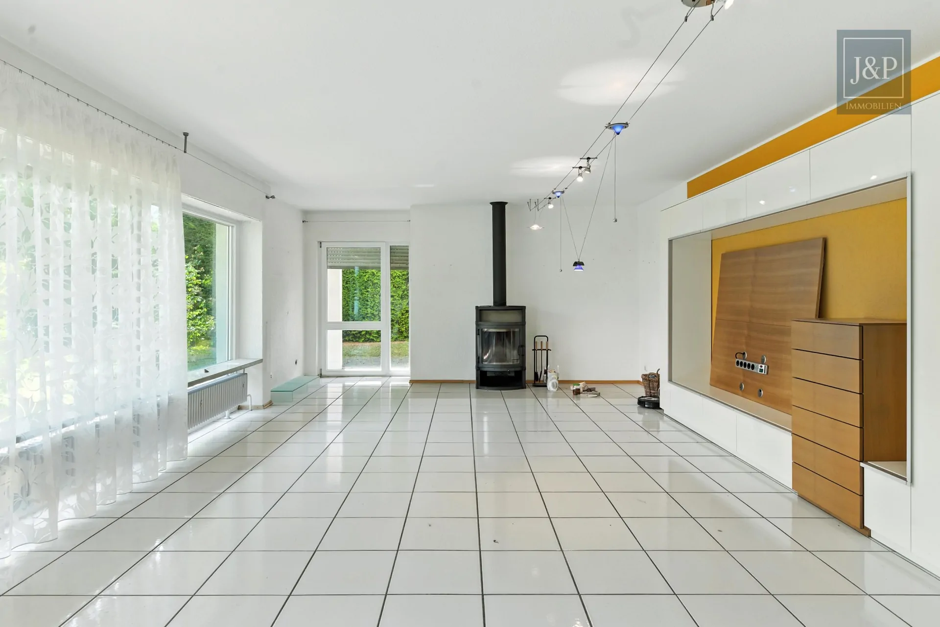 Bestlage von Goldbach! – Familienidylle trifft auf architektonischen Charme - Wohnbereich