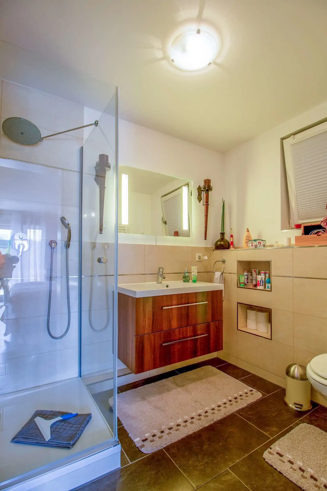 Perfektes Familienzuhause in guter Nachbarschaft: Energetisch, Luxuriös & unverbaubarer Feldblick - Badezimmer UG